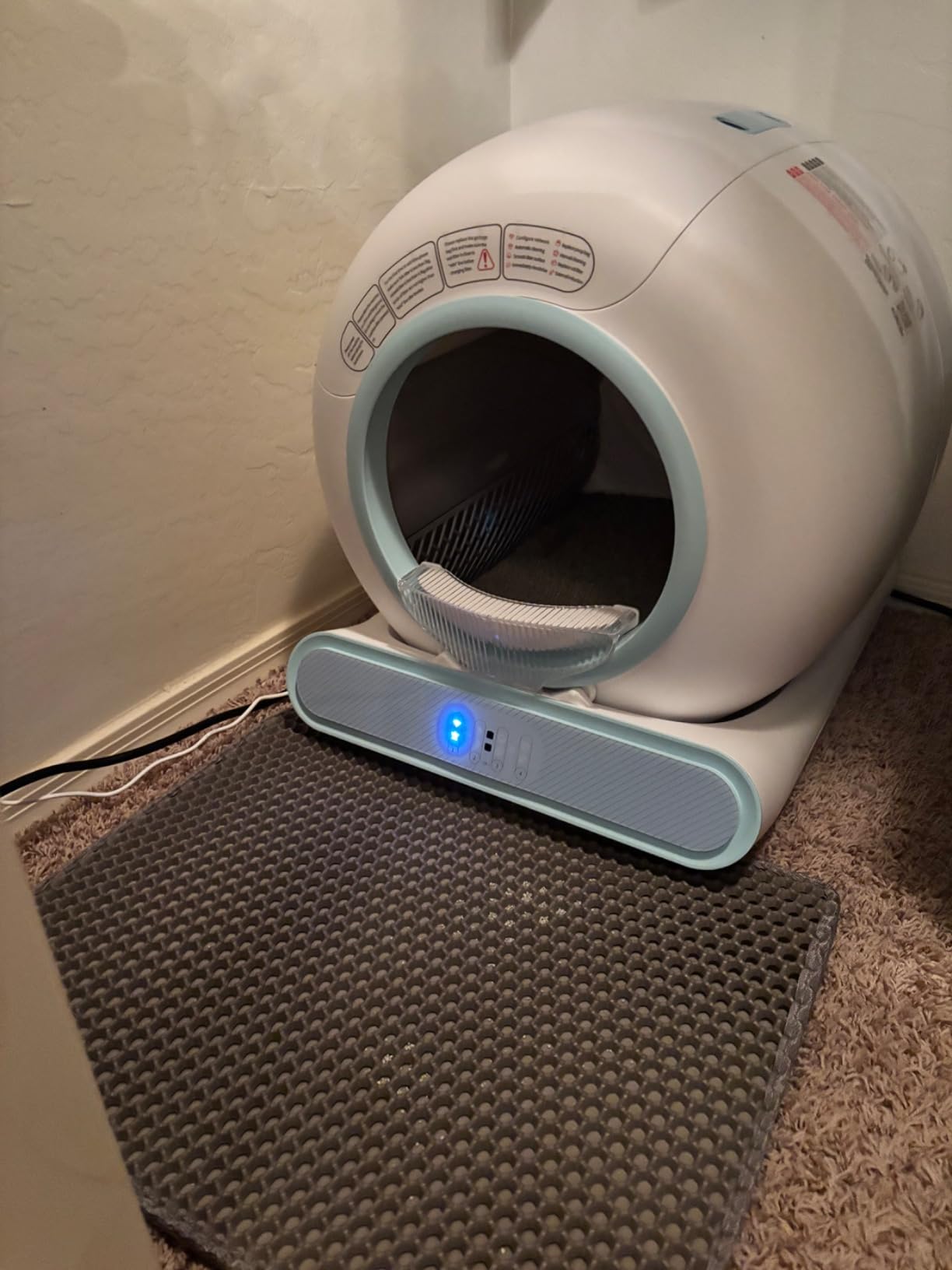 Self Cleaning Litter Box, Integrated Safety Automatic Cat Litter Box Self Cleaning 65L+9L for Multiple Cats, App Control, Odor Removal, Includes Mat & Liner (3 Rolls) - Blue customer photo 2