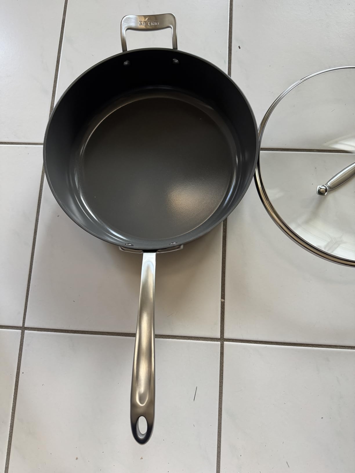 All-Clad HA1 Ceramic Nonstick 6 Qt. Sauté Pan with Lid, Induction Ready customer photo 1