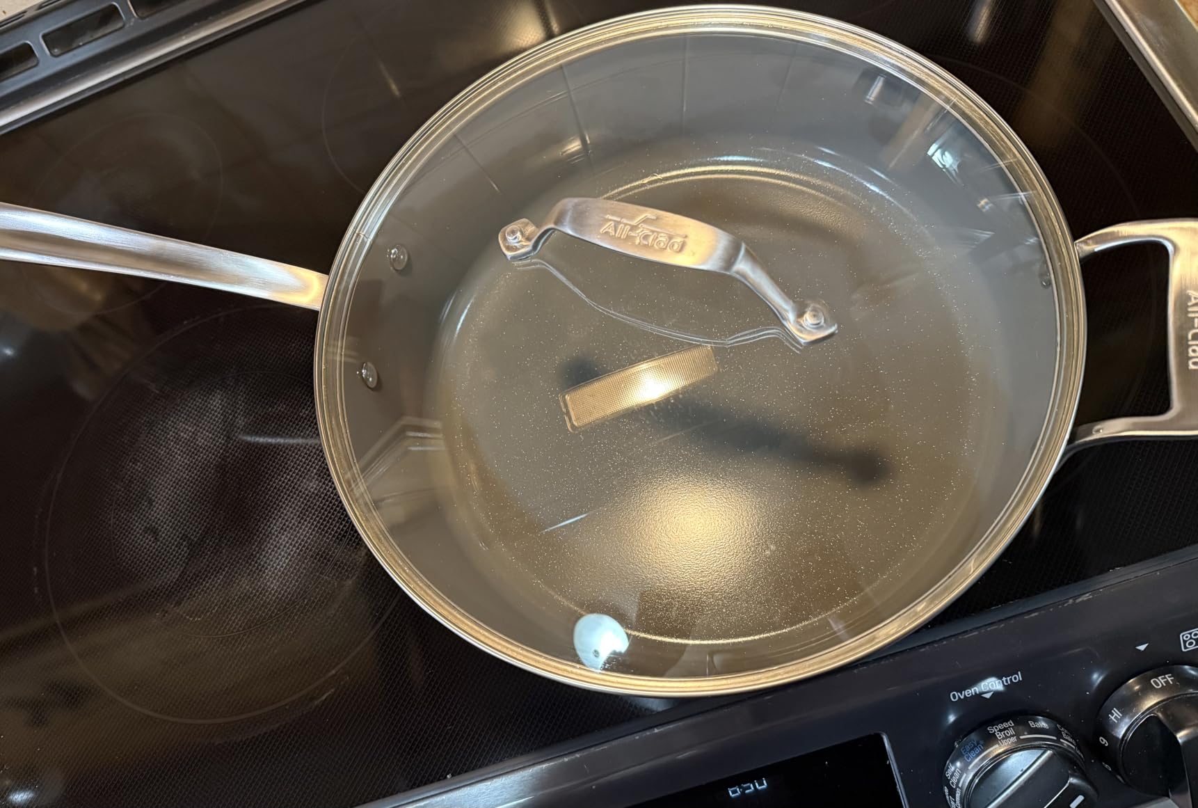 All-Clad HA1 Ceramic Nonstick 6 Qt. Sauté Pan with Lid, Induction Ready customer photo 2