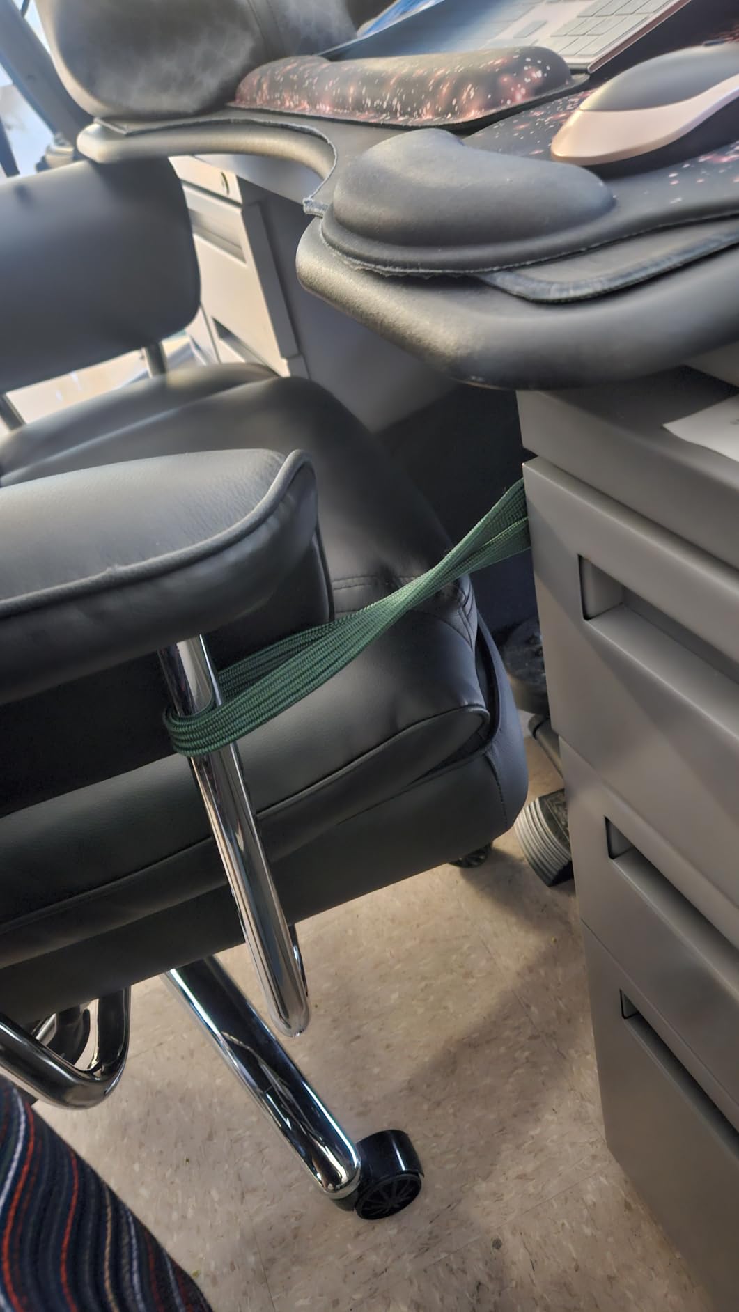 DUMOS Home Office Desk Executive Chair - Ergonomic Big Tall High Back with Footrest & Lumbar Support, Reclining Height Adjustable, Comfy PU Leather Computer Gaming with Swivel Wheels, Black customer photo 2