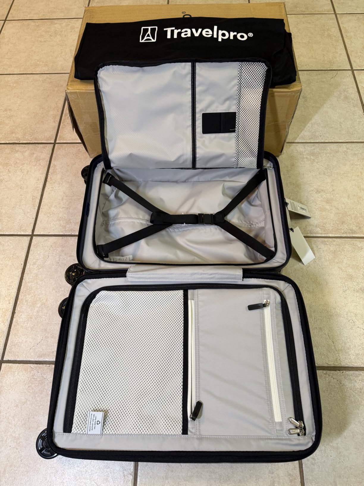 Travelpro Platinum Elite Hardside Carry-On Luggage Spinner, Black, 21-Inch | TSA Lock & Hard Shell Polycarbonate With 8 Spinner Wheels & Expandable Design for Business & Leisure Travel customer photo 1