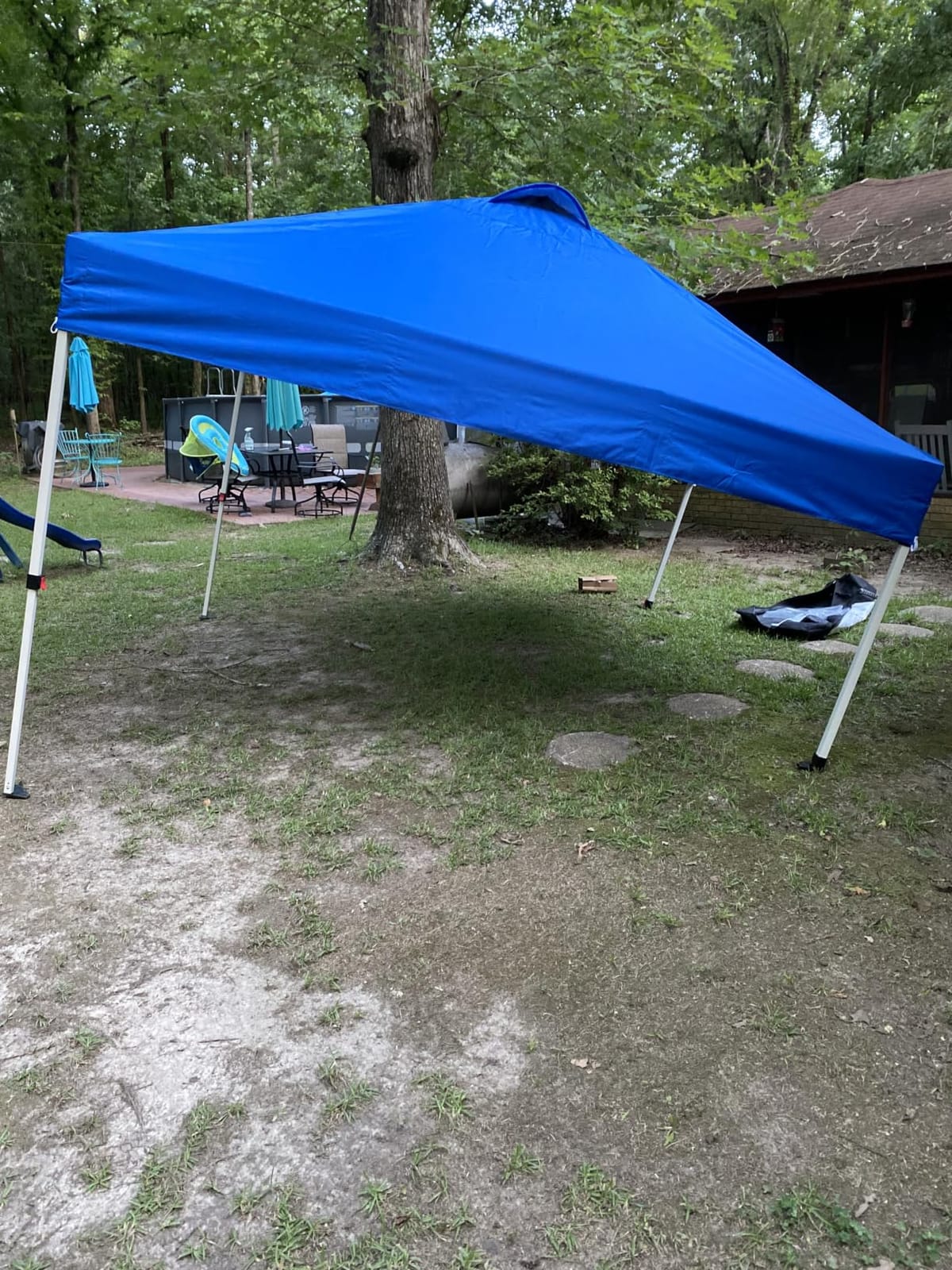 WEIZE 10x10 Pop Up Canopy Tent, 1-Button Push Setup Canopy Tent, Adjustable Height Instant Portable Shelter, Portable Roller Bag, Easy Outdoor Sun Shade for Events, 4 Weight Bags, Blue customer photo 1
