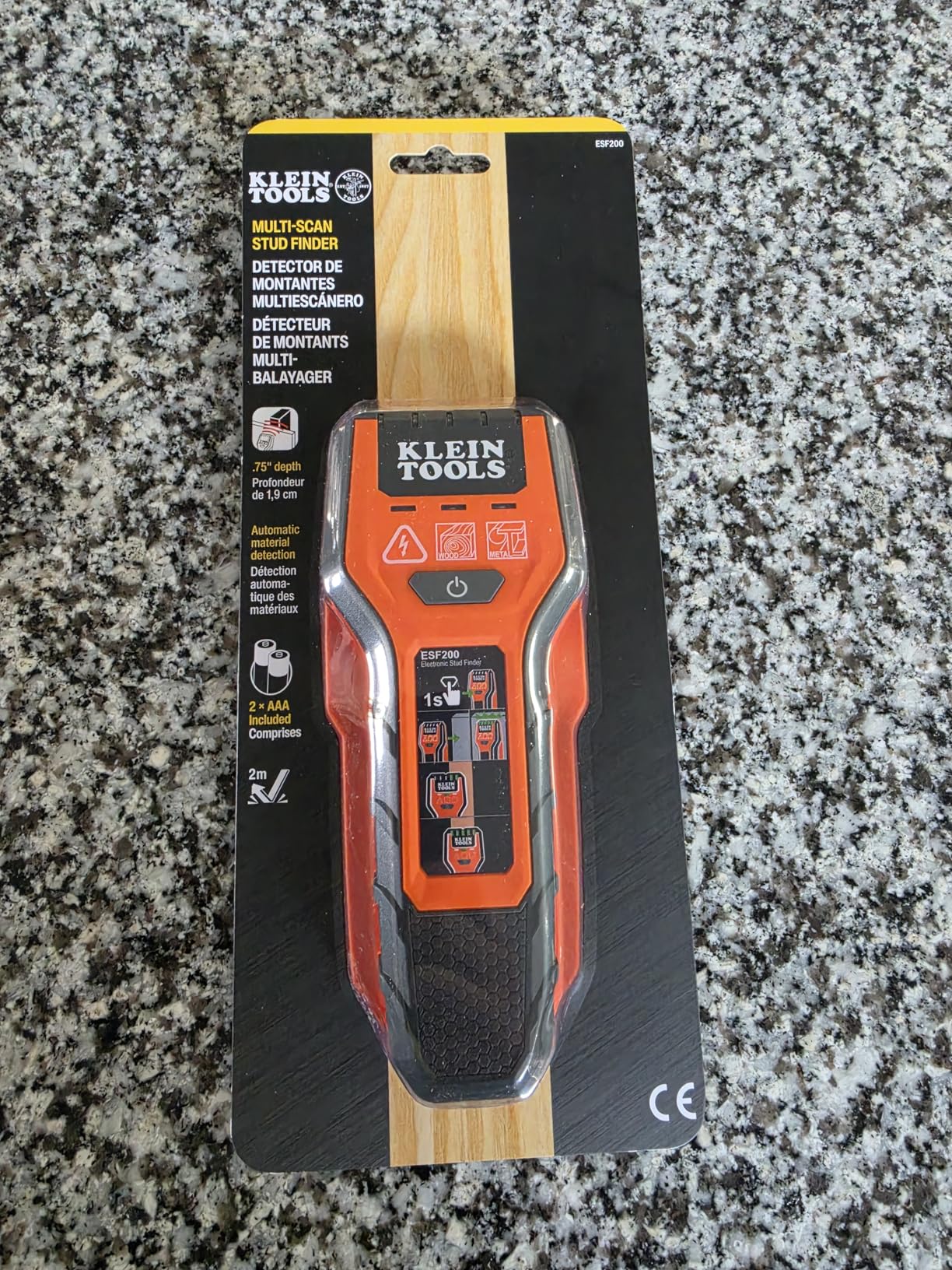 Klein Tools ESF200 Multi-Scan Stud Finder and Wall Scanner with LED Indicators, Fast Auto-Calibration, Detects Wood, Metal, and Live AC, One-Handed Operation, Compact Wall Detector customer photo 1