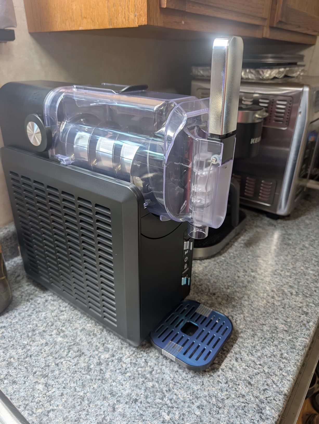Commercial Ice Cream Machine 1400W, 20 L/H Yield Countertop Hard Serve Ice Cream Maker with 4.5L Stainless Steel Cylinder,LED Panel & Timer,One Flavors for Restaurants Snack cafes (21.13 Qt) customer photo 2