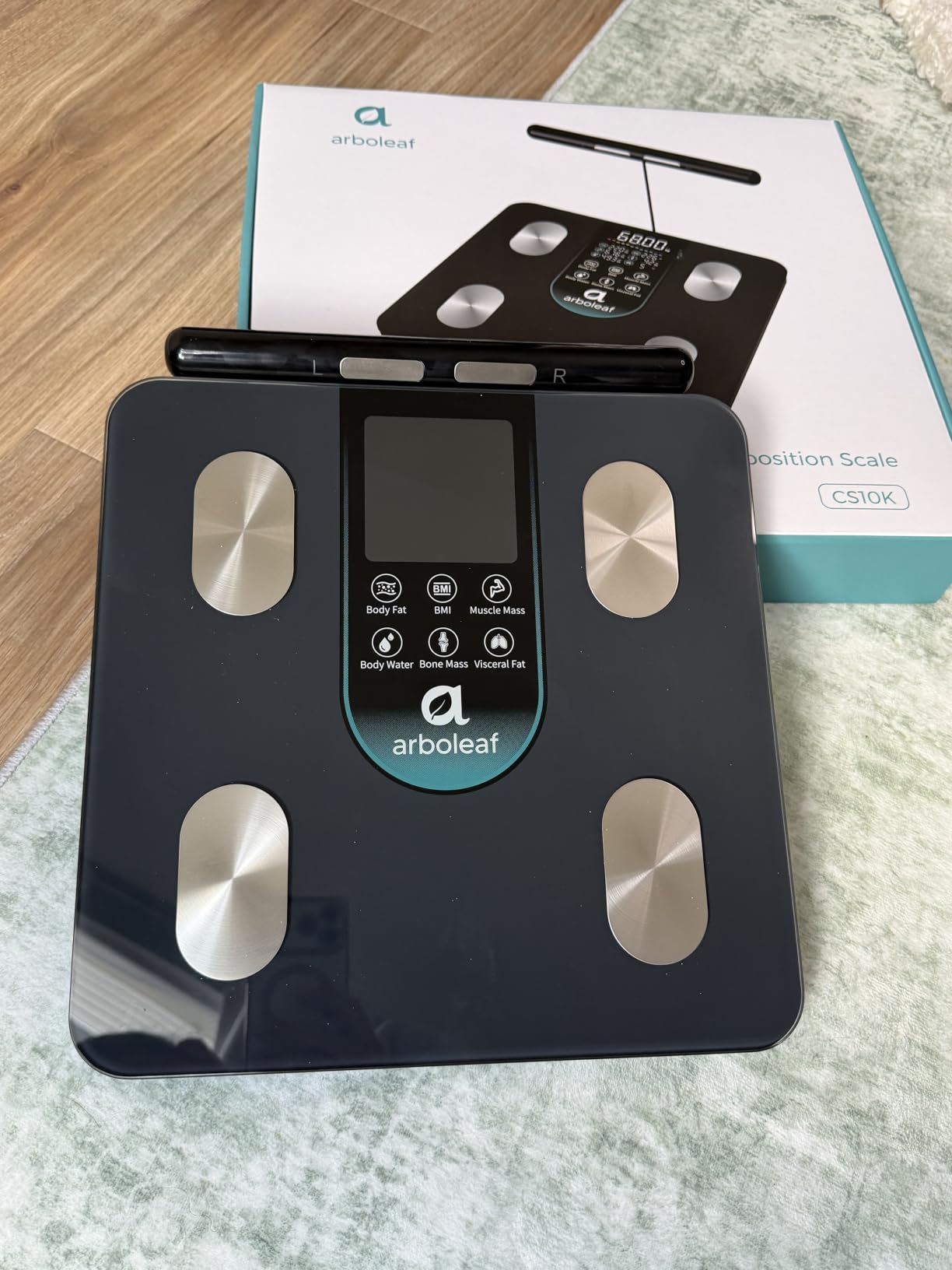 arboleaf Smart Scale for Body Weight, Dual-Frequency 8-Electrode BIA | 7-in-1 display shows key stats fast; App unlocks 50+ metrics, trend charts, family profiles, plus data syncing and reports customer photo 1