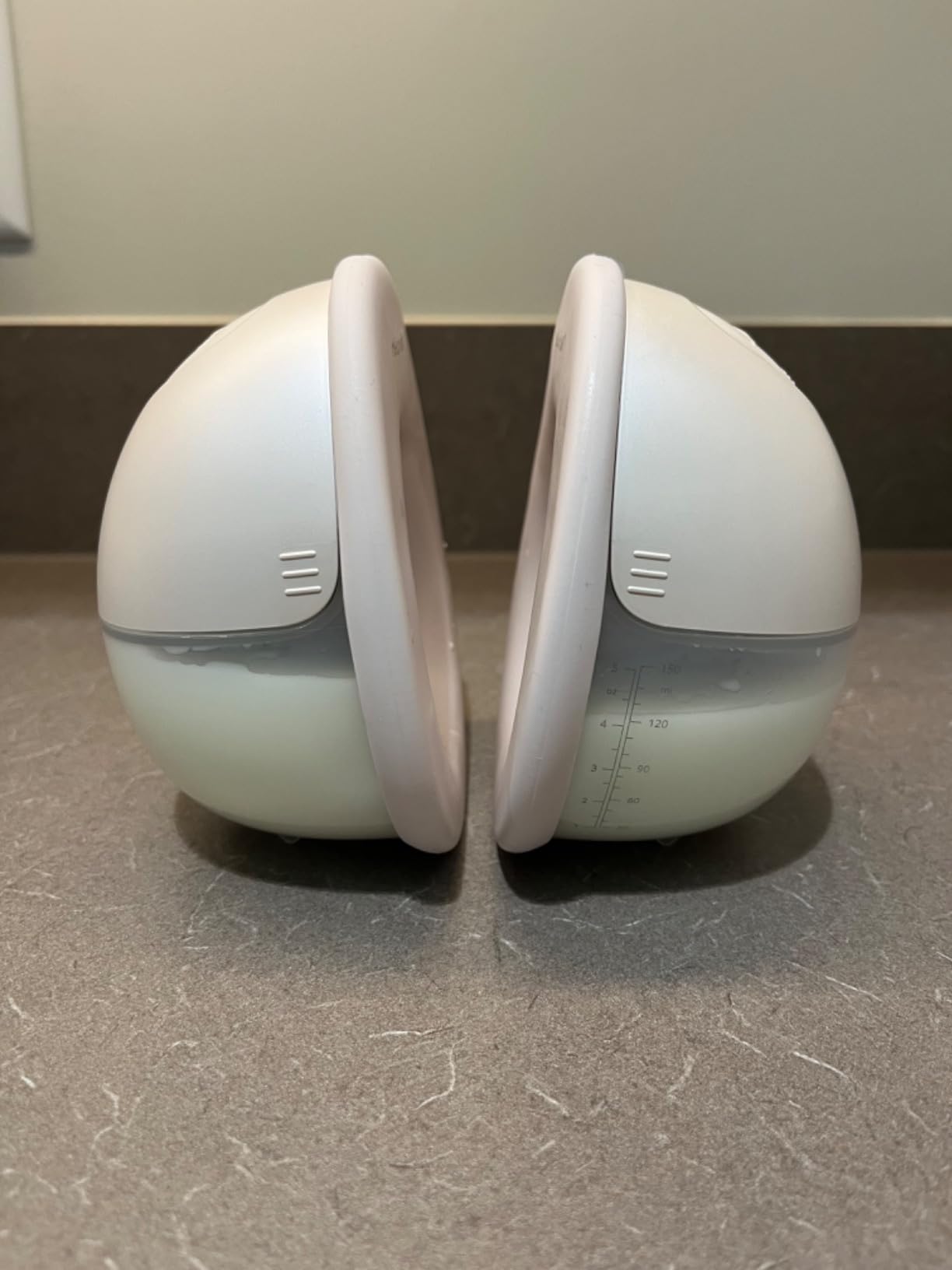 eufy Security Heated Massage Wearable Breast Pump S2 Pro, Charging Case | HeatFlow 2.0, VibraPump Massage, Nipple Light, Full Milk Alert, 7-Day Battery, App DIY Rhythm, Double-Sealed Flange customer photo 1