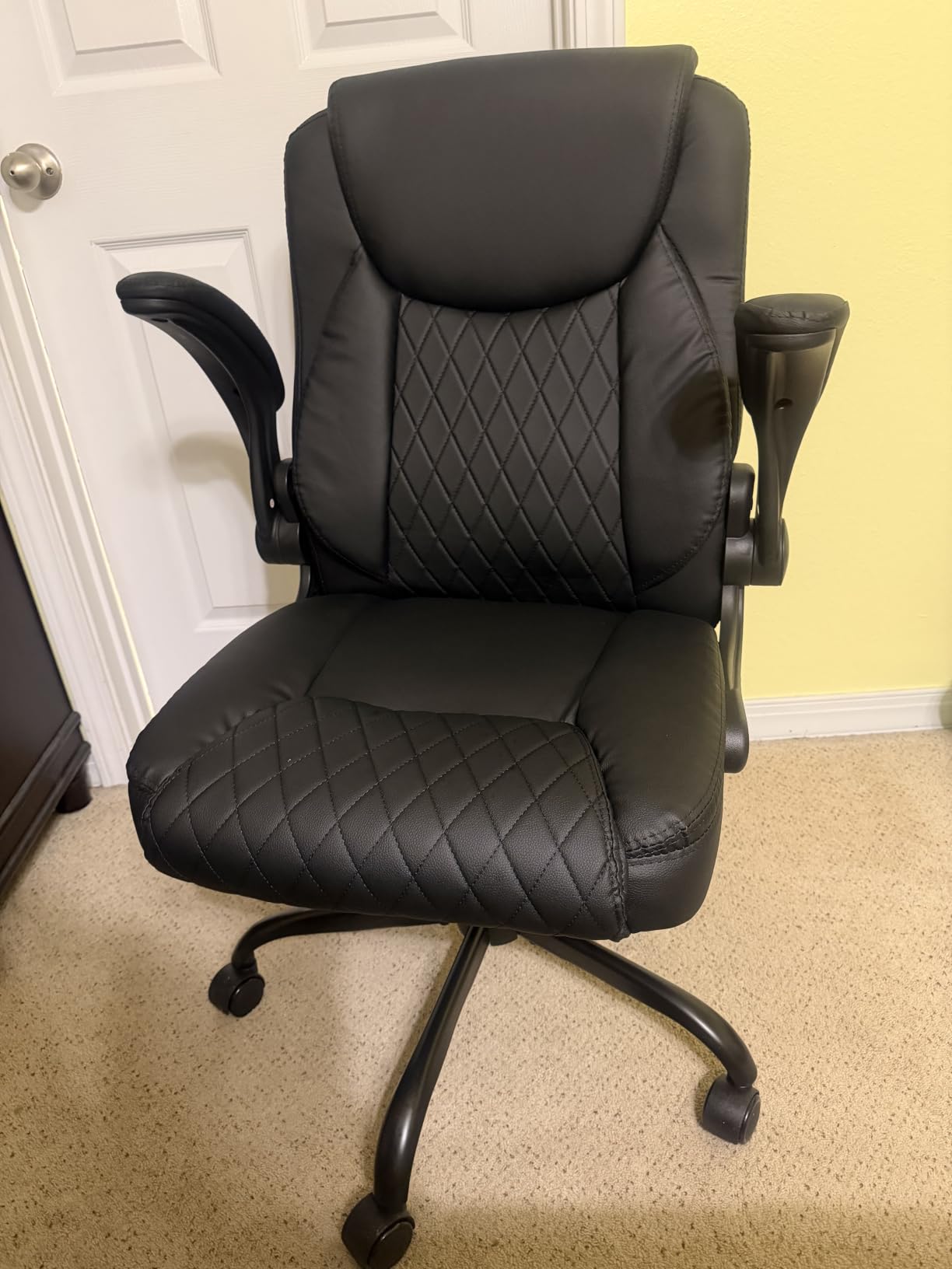 GTPOFFICE Executive Office Chair with Comfortable Lumbar Support, Ergonomic Gaming Chair with Flip-up Armrests & Zoned Pressure-Relief Cushion, Comfy PU Leather Desk Chair, Black customer photo 2