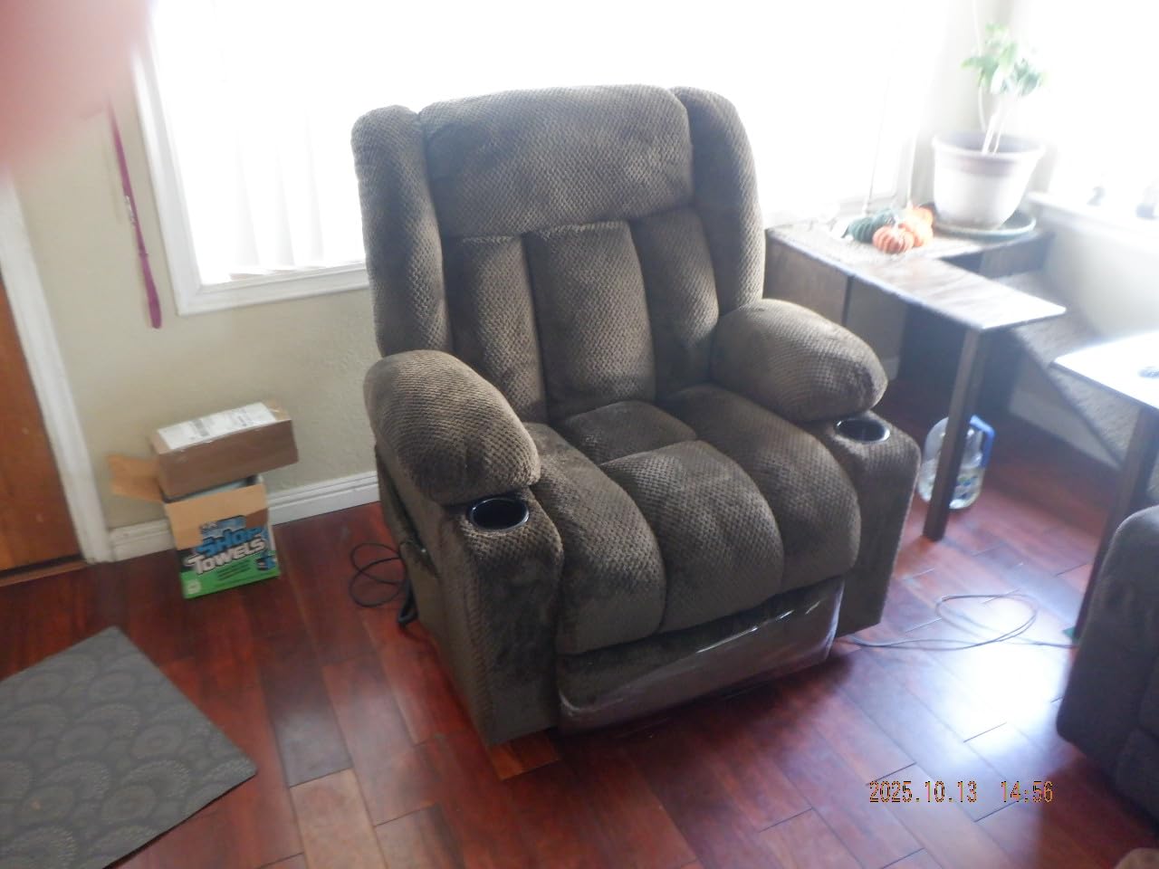 3 Motor Large-Wide Lift Chair, Infinite Position, 180 Lay Flat, Power Lift Chairs Recliners for Elderly Big and Tall, Massage & Heat, Extended Footrest (Dark Brown, Large Wide) customer photo 1