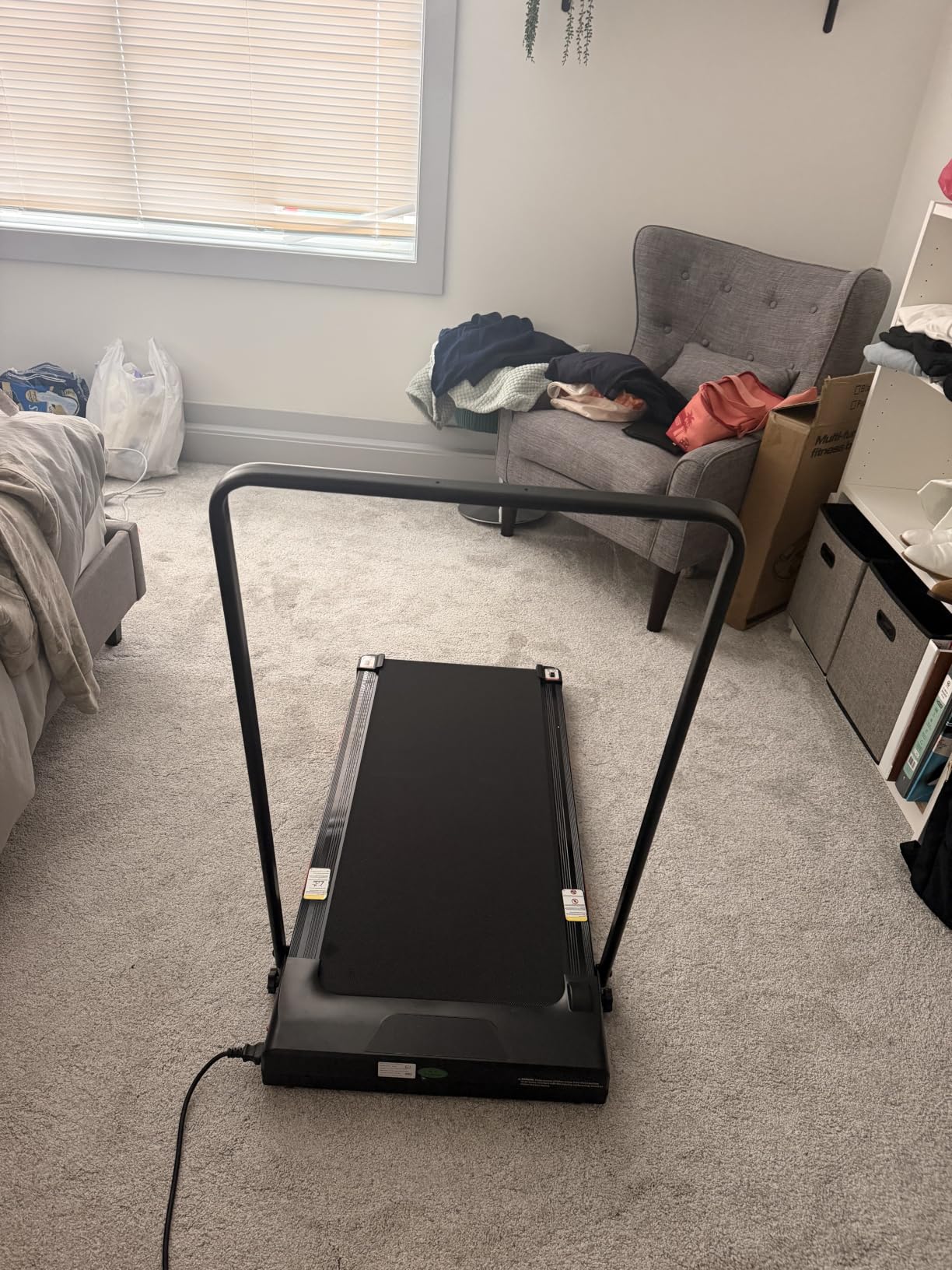 40% (15°) Incline Walking Pad Treadmills for Home, Elevated Dual Handle Bar | Stair Simulation Mode, LED Display, 3.0HP Quiet Brushless Treadmill , 7-Layer Shock Absorption, 350LBS Capacity customer photo 2