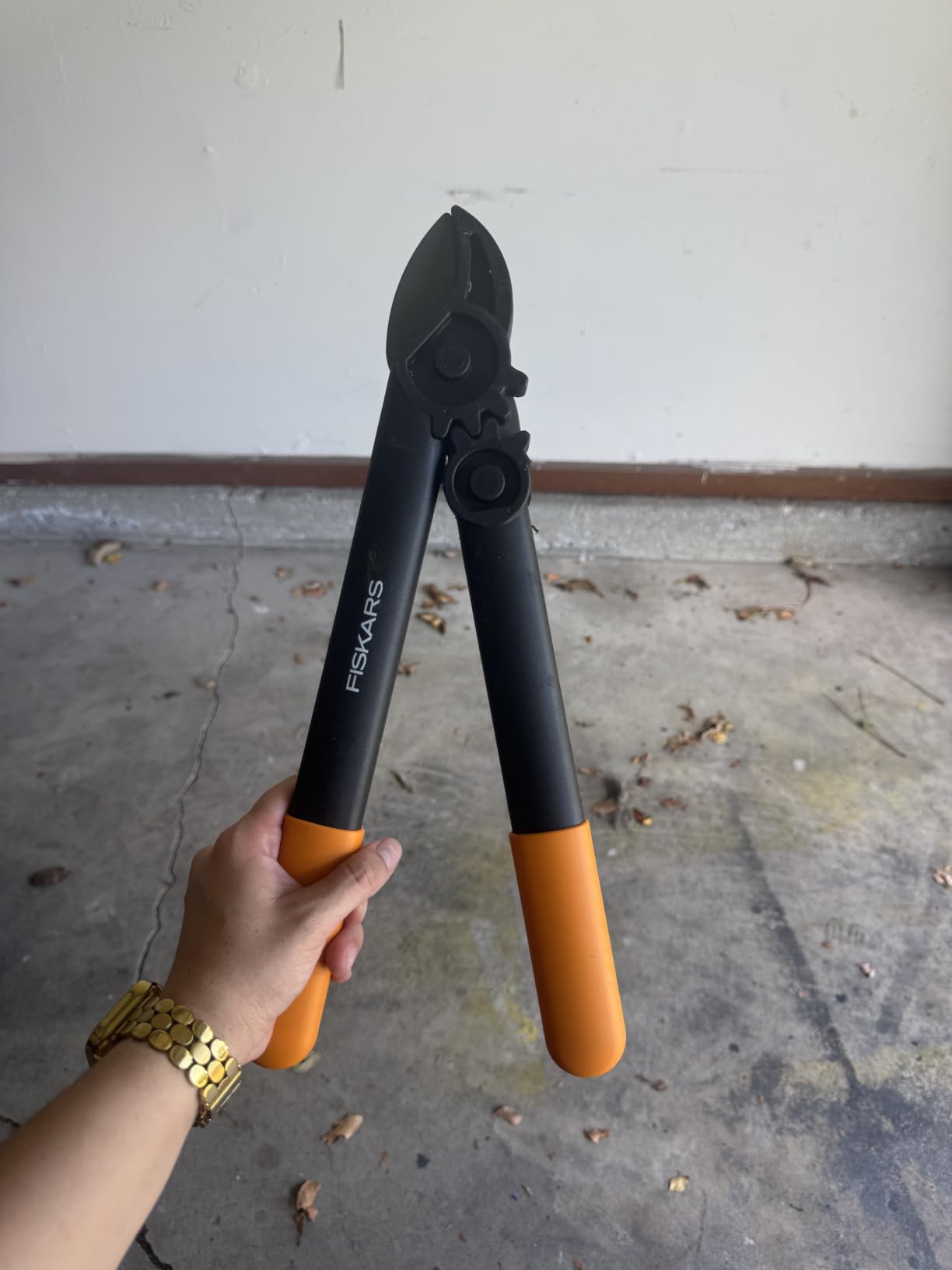 Fiskars 15” PowerGear Garden Anvil Loppers, Tree Trimmer, 1.25