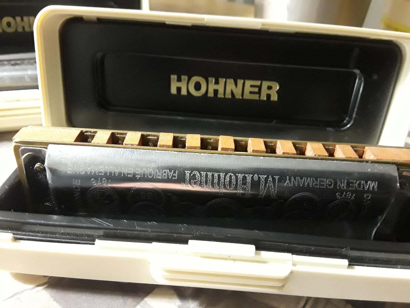 Hohner Marine Band 1896bx C Harmonica, Key of C, 0.9mm Brass Reeds customer photo 2