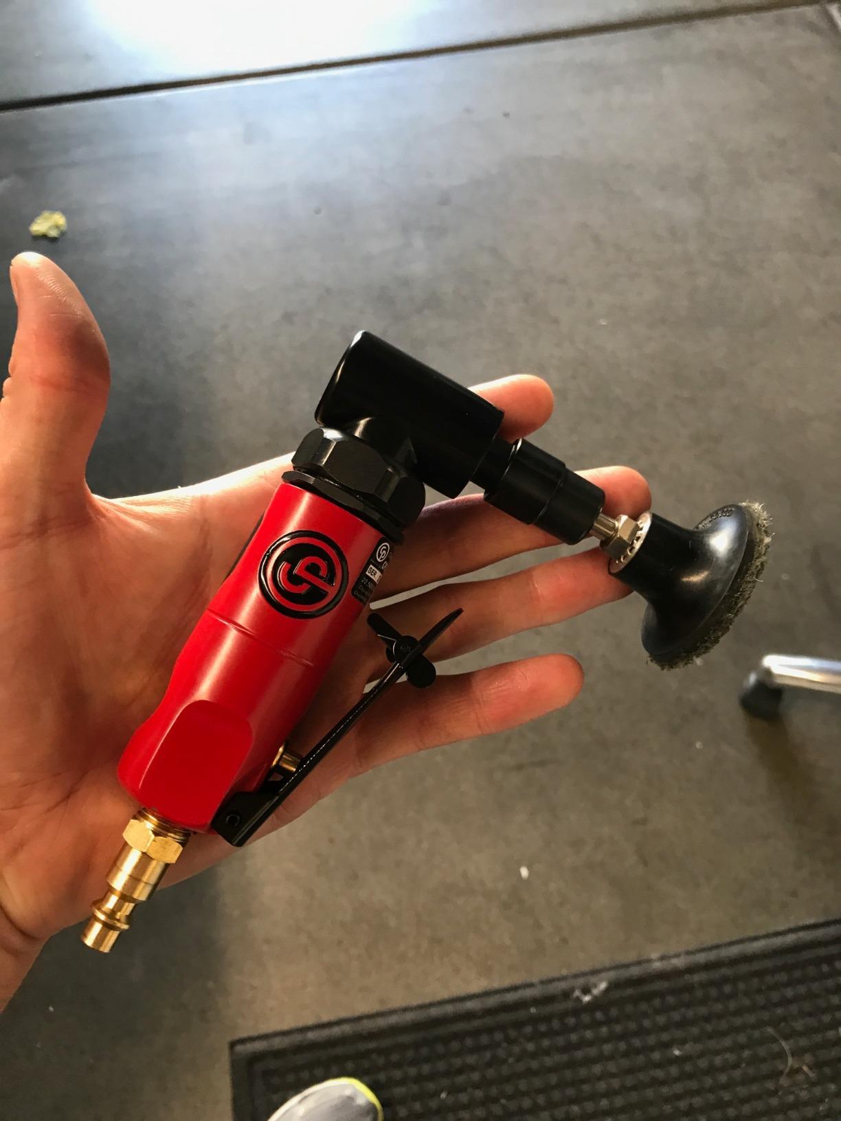 Chicago Pneumatic CP875 - Air Angle Die Grinder Tool, 1/4 Inch (6 mm), 0.3 HP / 220 W, 22500 RPM, Welder, Woodworking, Automotive Detailing, Stainless Steel Polisher, Heavy Duty customer photo 1