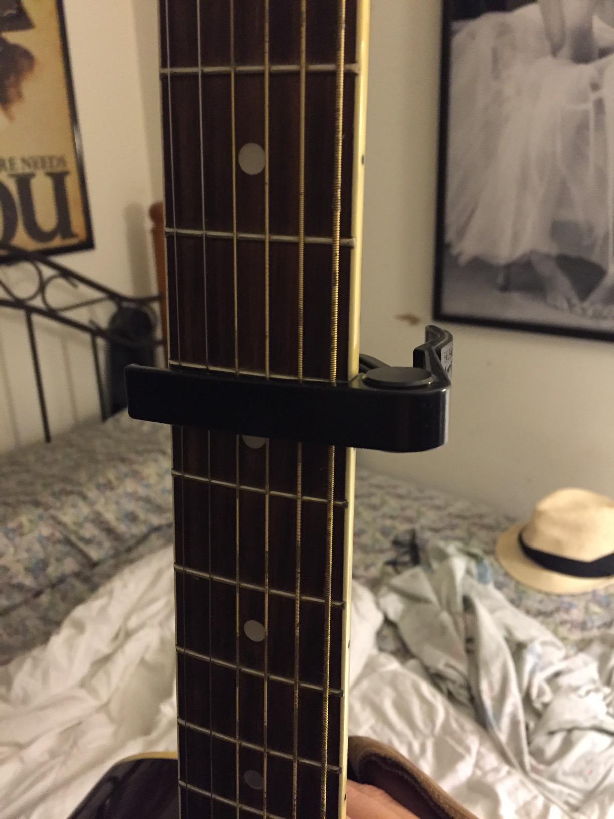 Jim Dunlop Trigger® Capo Acoustic Curved - Black customer photo 2