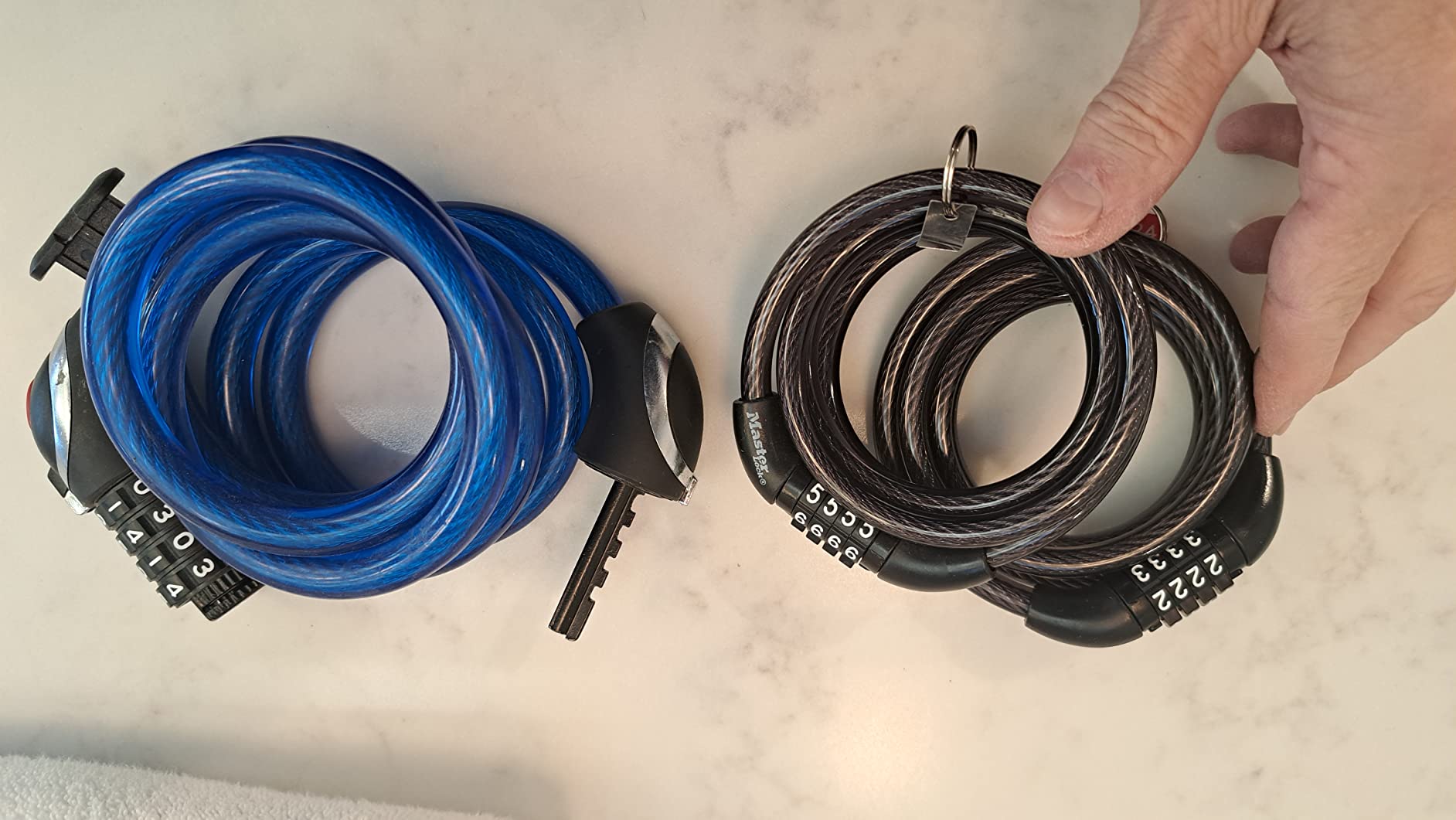 Master Lock Combination Cable Bike Lock 4-Foot Long Bicycle Lock, 8143D customer photo 1
