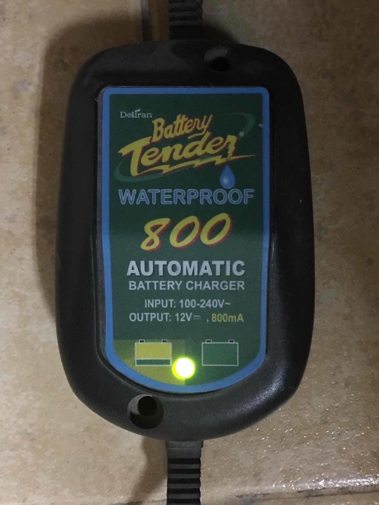 Battery Tender 800 is a SuperSmart Battery Charger that will Constantly Monitor, Charge, and Maintain your Battery. It's Encapsulated and Protected from Moisture by an Electrical Insulation customer photo 2