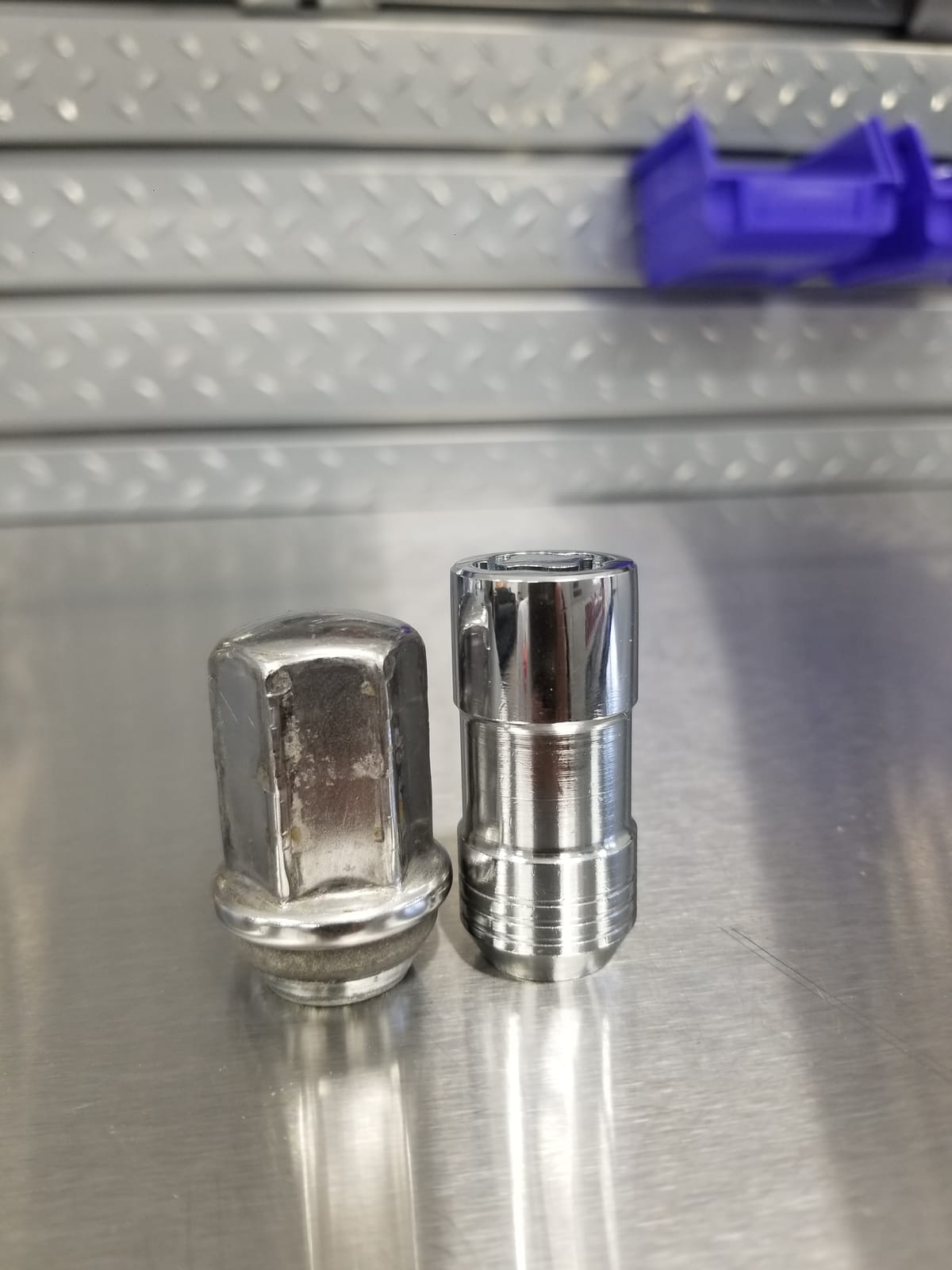 McGard 24210 Chrome Cone Seat Wheel Locks (M14 x 1.5 Thread Size) - Set of 4 customer photo 2