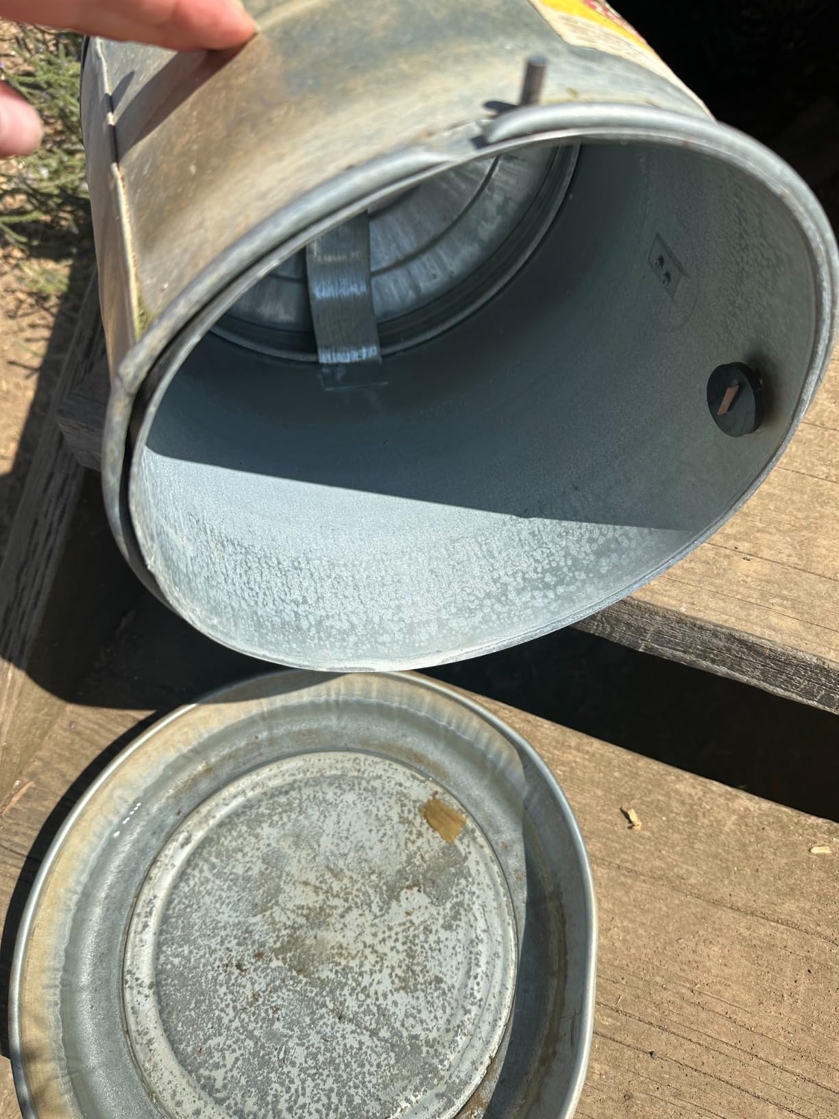 Little Giant® Double Wall Metal Poultry Fount | Poultry Waterer | Heavy Duty Galvanized Steel Waterer | Made in USA (Silver, 3 Gallon) customer photo 1