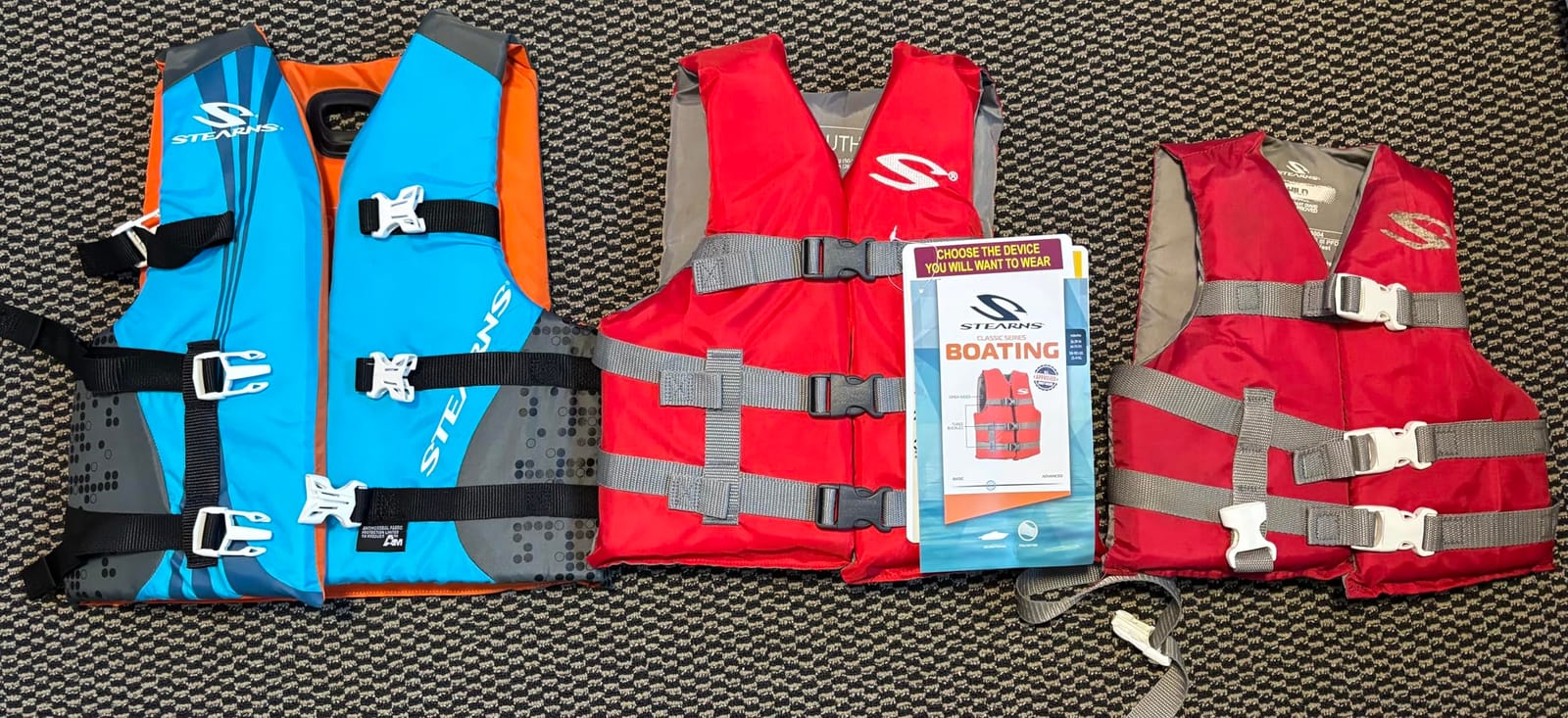Stearns Kids Life Vest, USCG Approved Type III Life Jacket for Children 30 to 50 lbs, Youth PFD for Boating, Swimming, Watersports, Pool, Beach, & More customer photo 1