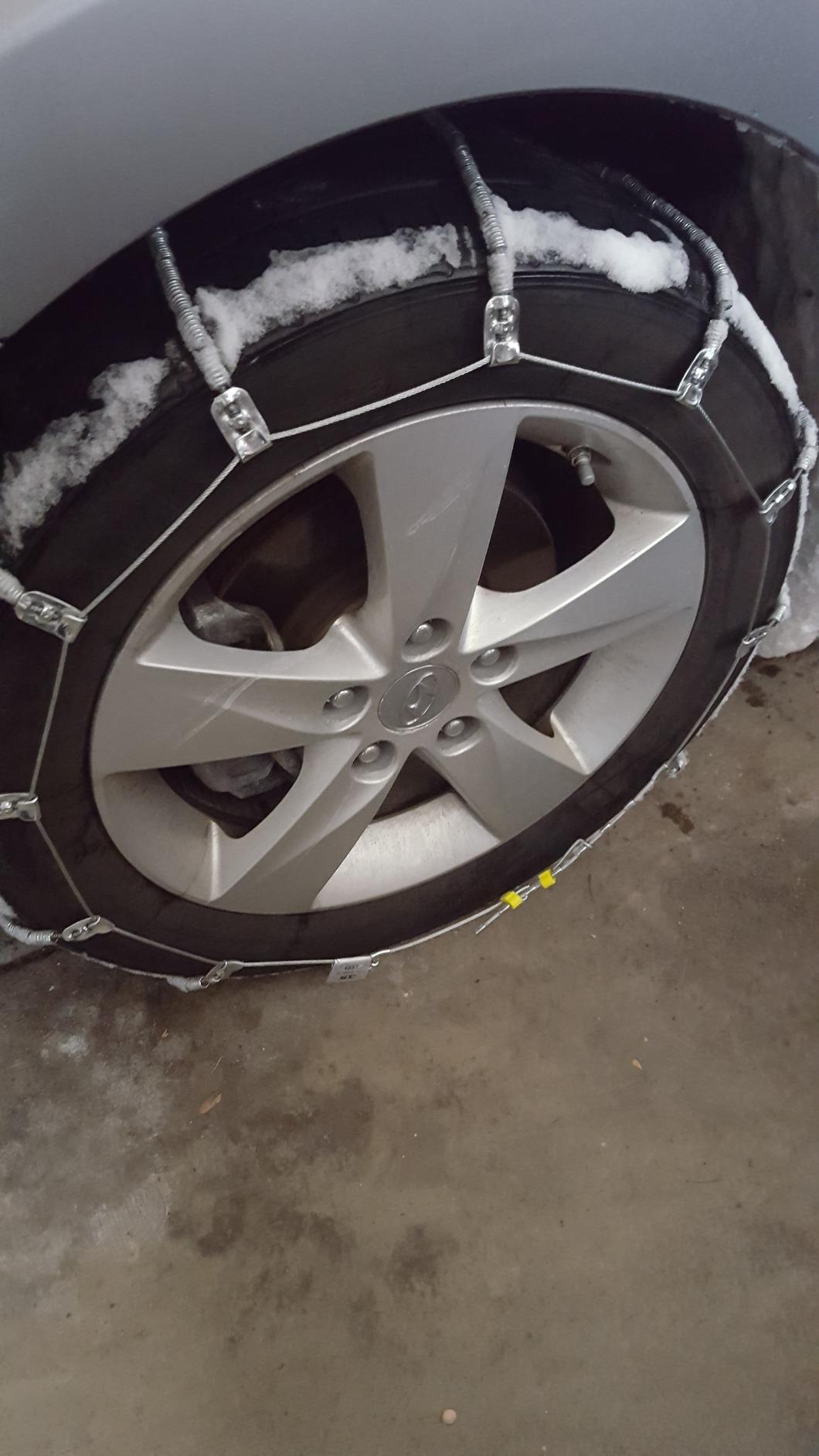 SCC SC1030 Radial Chain Cable Traction Tire Chain - Set of 2 customer photo 1