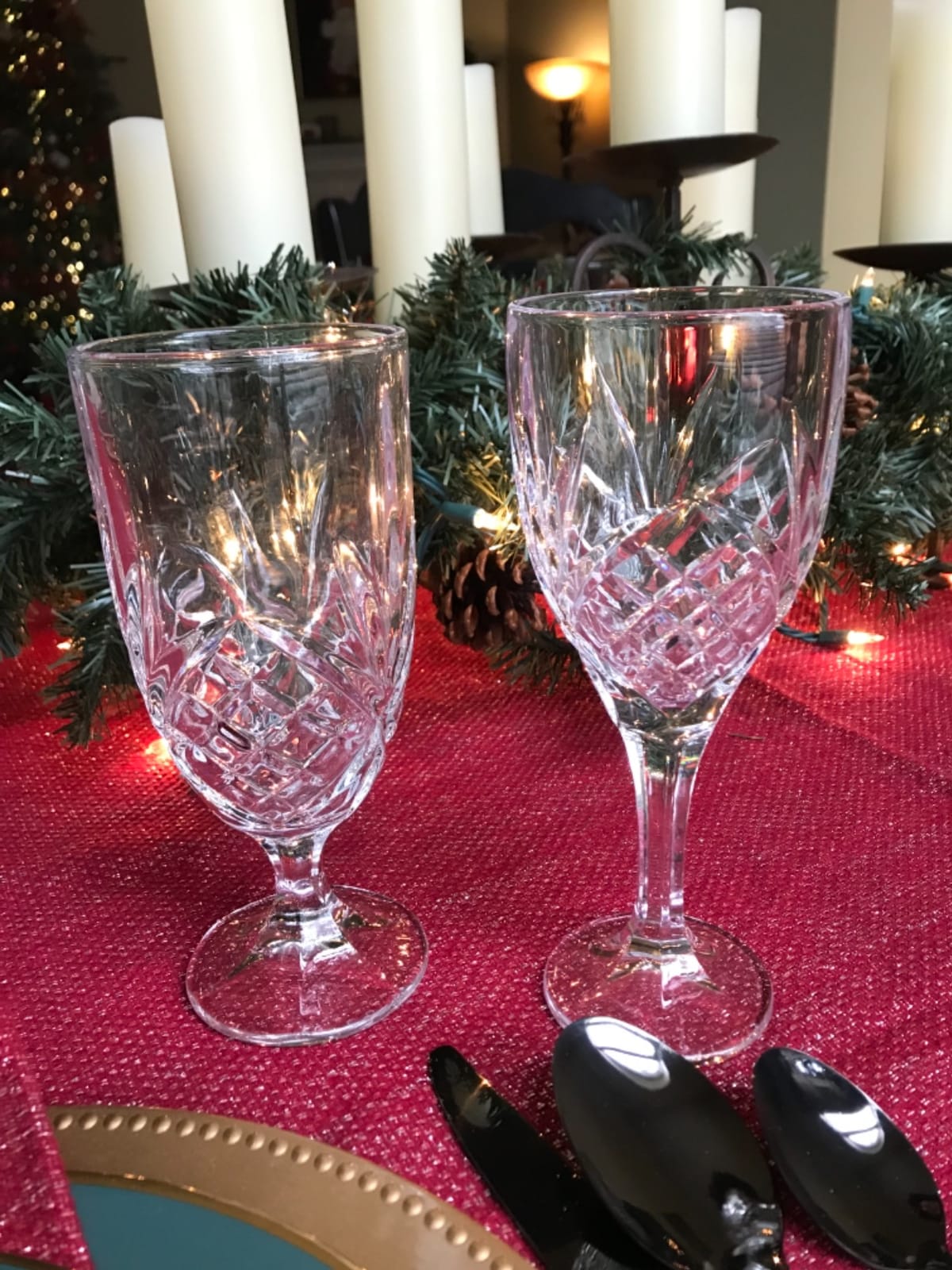 Godinger Wine Glasses Set of 4, Stemmed Wine Goblets, Dublin Crystal Glass customer photo 2