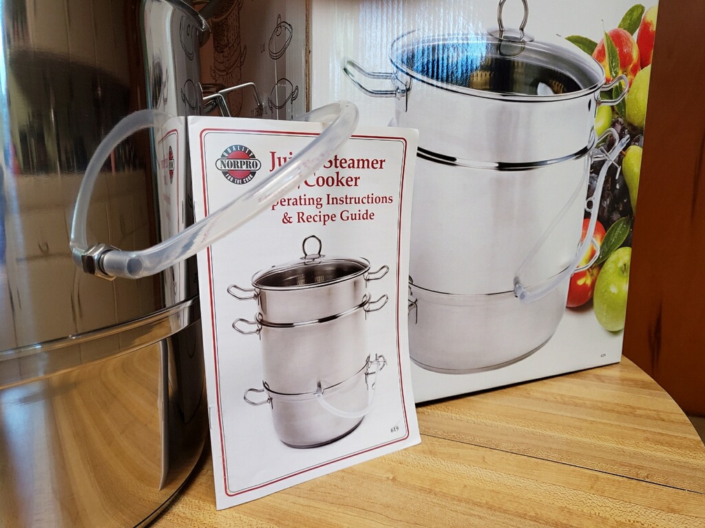Norpro 619 Stainless Steel Steamer/Juicer customer photo 2