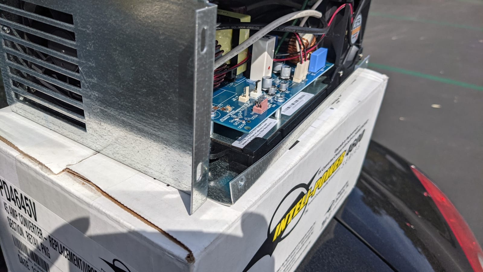 Progressive International Dynamics PD4645V Inteli-Power 4600 Series Converter/Charger with Charge Wizard - 45 Amp customer photo 2