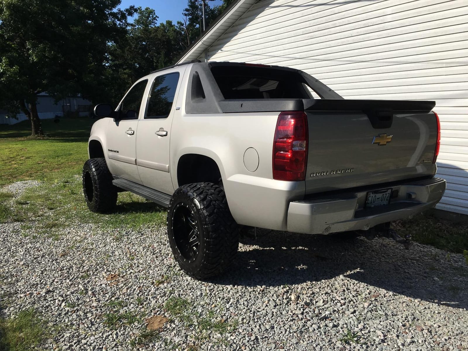 Toyo Tires 360240 Tire Open Country M/T Mud-Terrain Tire - 35 x 1250R20 121Q customer photo 2