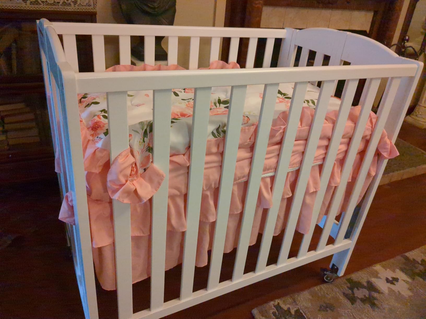 Dream On Me Mini Folding 3-in-1 Portable Baby Crib, Sturdy Locking Wheels customer photo 2