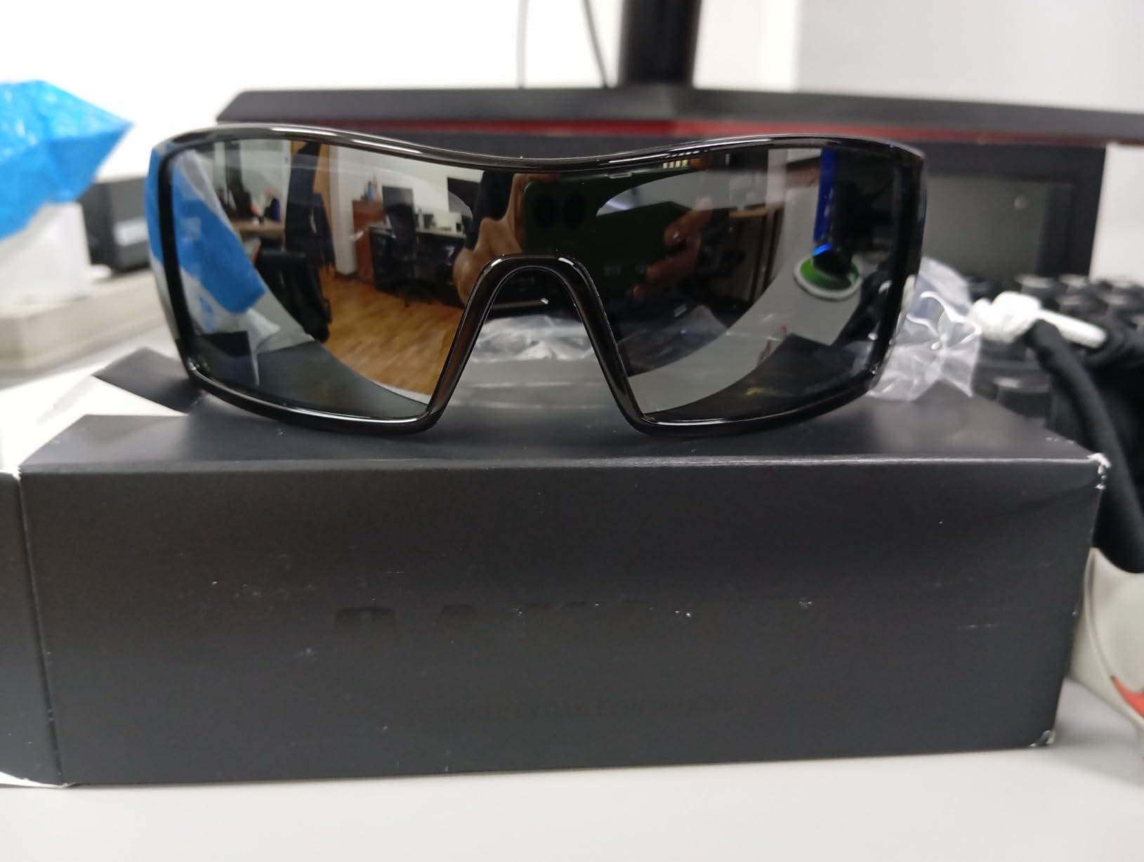 Oakley mens Oo9081 Oil Rig Rectangular Sunglasses customer photo 2