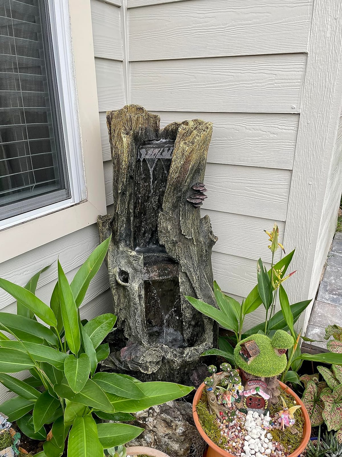 Alpine Corporation WIN258 Outdoor Rainforest Waterfall Tree Trunk Floor Fountain with LED Lights, Tiered Garden Decor, 41