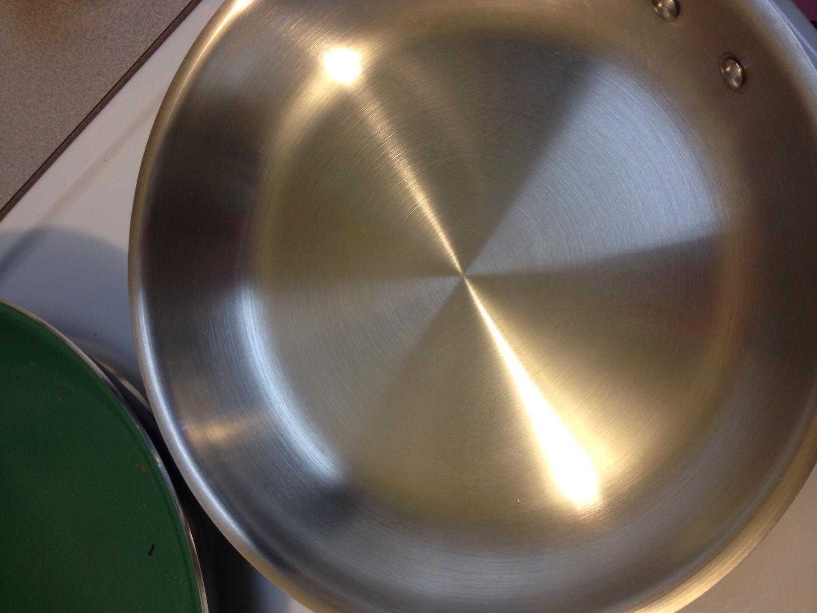 Calphalon Tri-Ply Stainless Steel 10-Inch Omelette Fry Pan customer photo 1