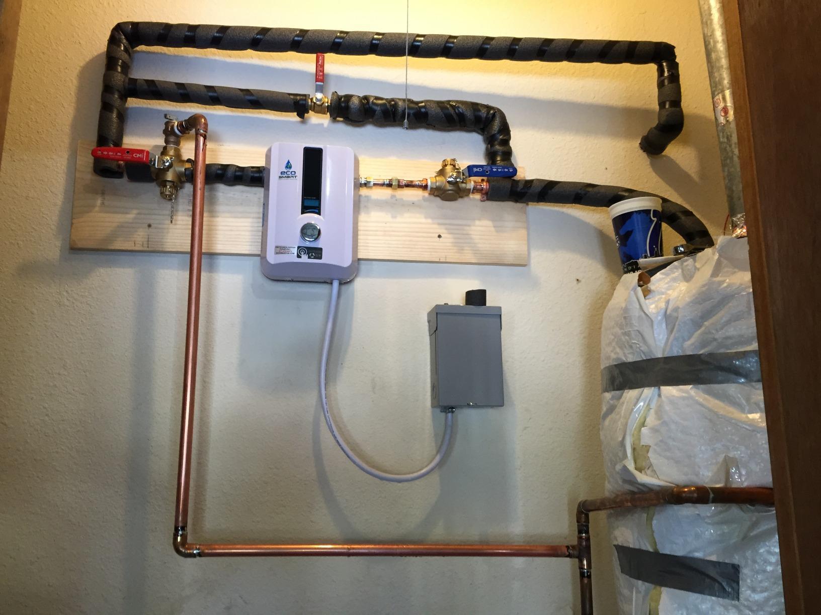EcoSmart ECO 8 Tankless Water Heater, Electric, 8-kW - Quantity 1, 12 x 8 x 4 customer photo 1