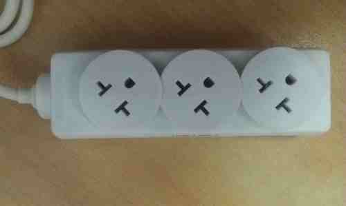 OREI USA to Europe Plug Adapter, Type E/F Schuko, Germany, France - 6 Pack customer photo 2