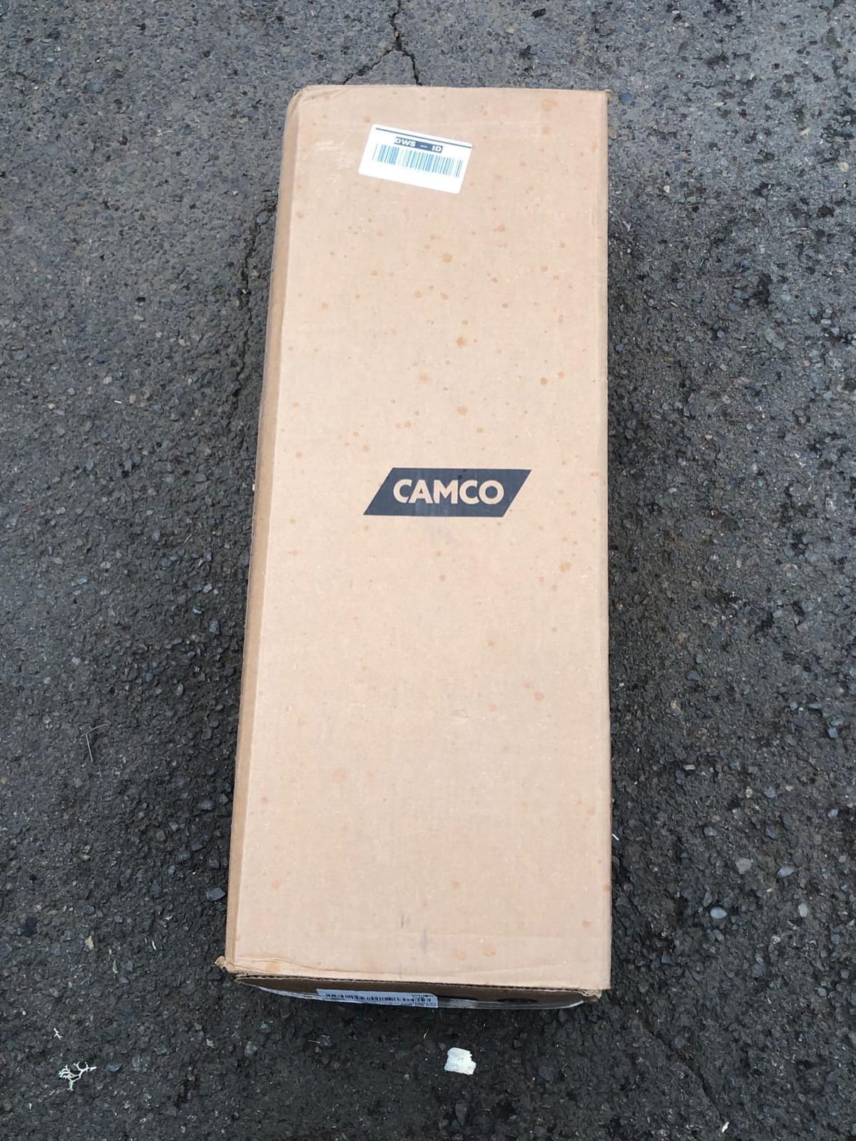 Camco Eaz-Lift Elite 1,000lb Weight Distribution Hitch Kit with Manually Adjusted Sway Control - Ready-to-Tow with Pre-Installed Hitch Ball, Sway Control Ball, U-Bolts, & Chain Package (48058) customer photo 1