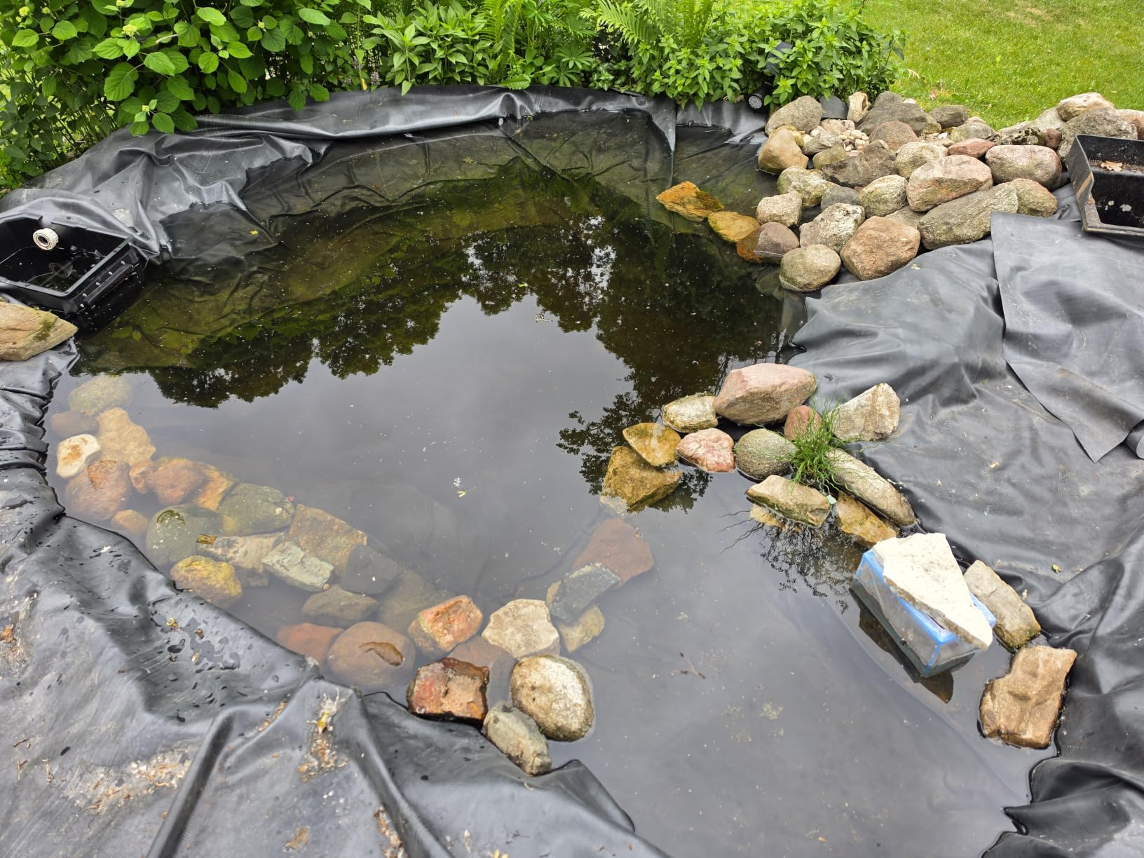 Lifeguard 10 ft. x 15 ft. EPDM Pond Liner – 45-Mil Rubber customer photo 1