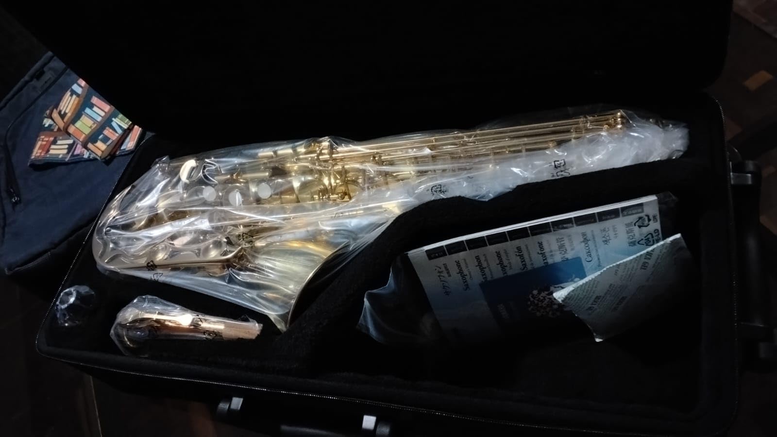 YAMAHA YAS-280 Saxophones Student Alto Saxophones, Eb, Gold Lacquer customer photo 1