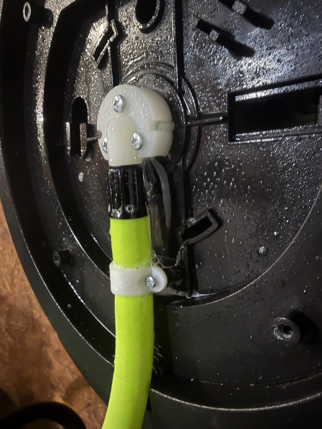 Flexzilla Retractable Enclosed Plastic Air Hose Reel, 3/8 in. x 50 ft., Heavy Duty, Lightweight, Hybrid, ZillaGreen - L8250FZ customer photo 2