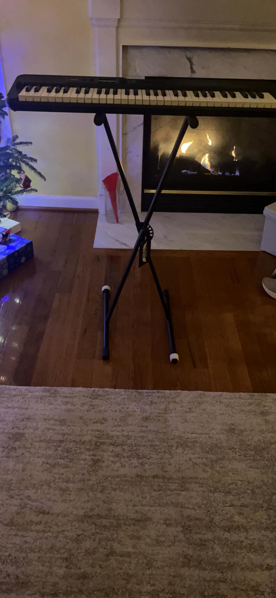 Stage Rocker Single-X Style Classic Folding Keyboard & Digital Piano Stand, Adjustable Width & Height, Durable & Sturdy, Easy to Assemble for Travel/Storage, Sleek Black, Powered by Hamilton(SR524000) customer photo 2