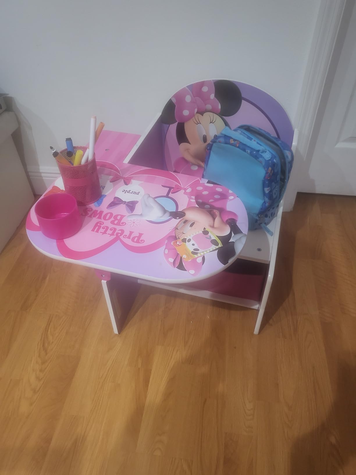 Delta Children Chair Desk With Storage Bin, Disney Minnie Mouse customer photo 2