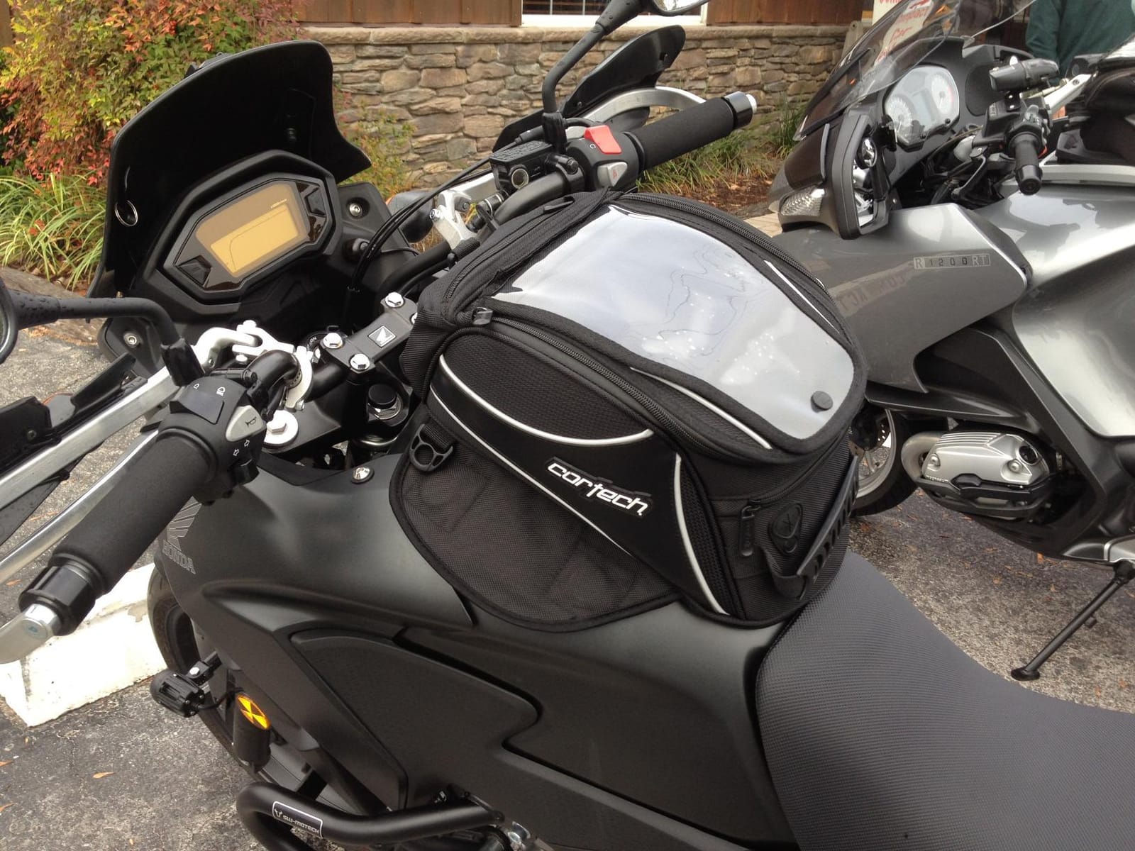 cortech Super 2.0 12L Motorcycle Tank Bag customer photo 1