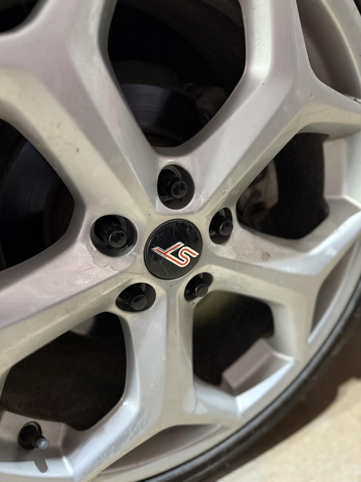 White Knight 3807BK-20AM Black Chrome M12x1.50 Six Spline Lug Nut with Key, 20 Pack (for AFTERMARKET Wheels with Smaller 0.80
