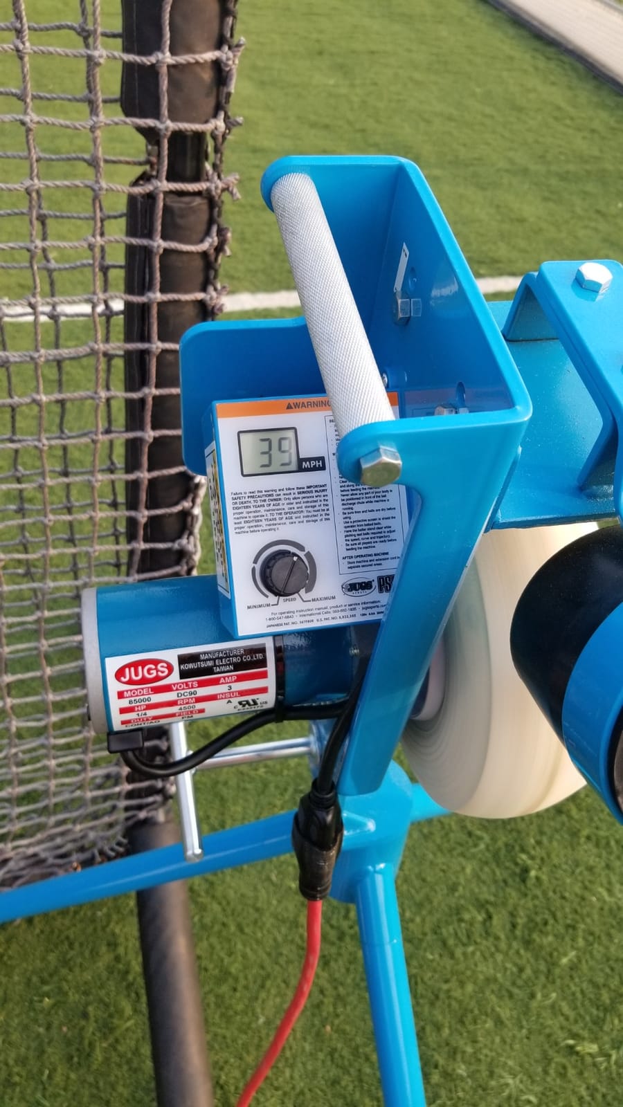 JUGS PS50 Baseball and Softball Pitching Machine — The Introductory-Level Pitching Machine That Throws up to 50 mph. Throws Both Baseballs and softballs. customer photo 1