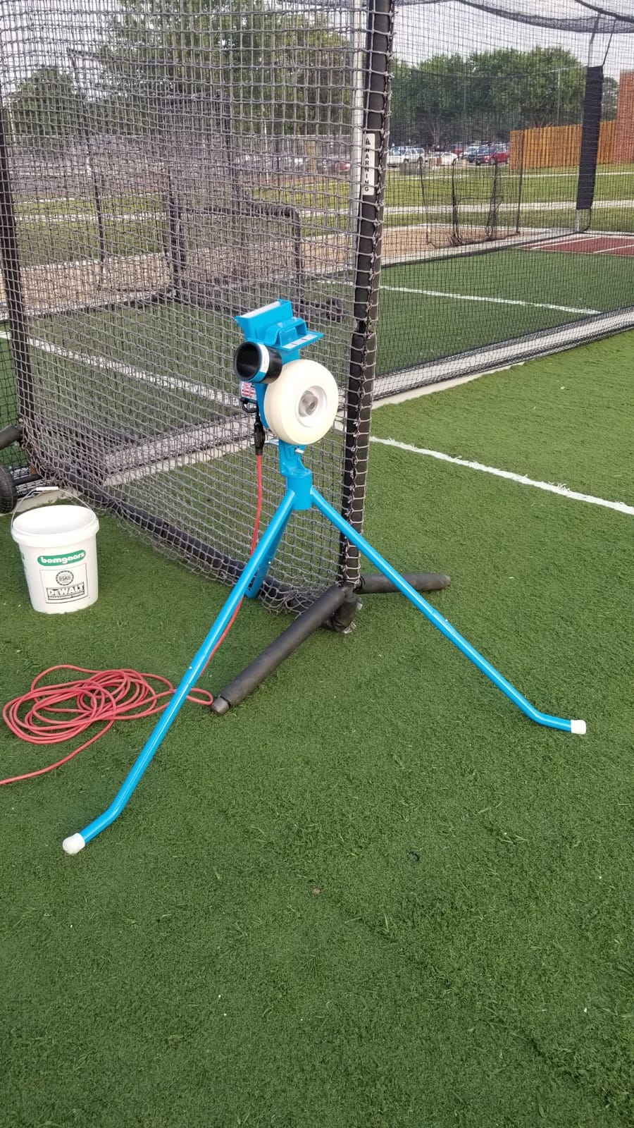 JUGS PS50 Baseball and Softball Pitching Machine — The Introductory-Level Pitching Machine That Throws up to 50 mph. Throws Both Baseballs and softballs. customer photo 2