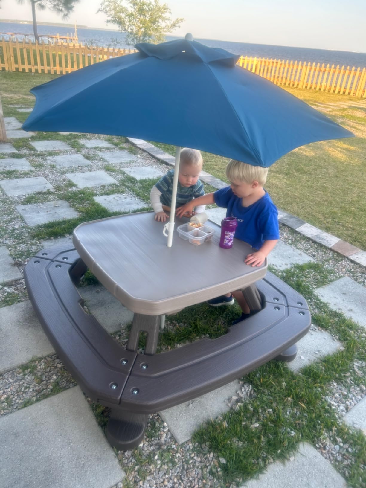 Little Tikes Fold 'n Store Picnic Table with Market Umbrella, Brown (632433M) customer photo 1