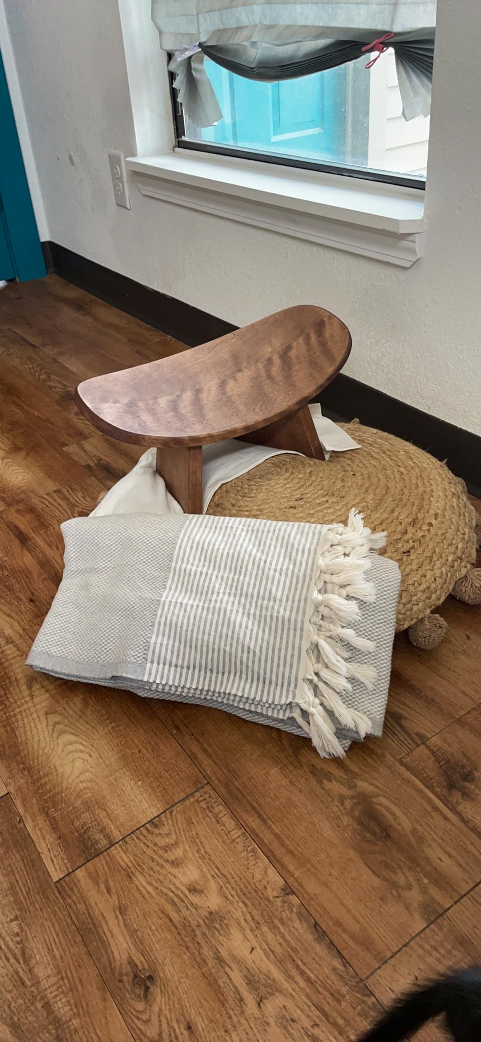 Meditation Bench IKUKO, Travel Yoga Stool, Walnut, Standard customer photo 2