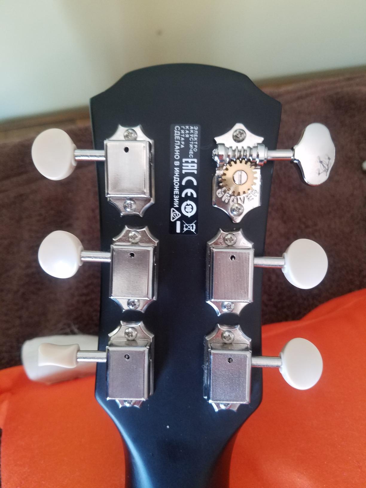 Yamaha APXT2 3/4-Size Acoustic-Electric Guitar - Black customer photo 1