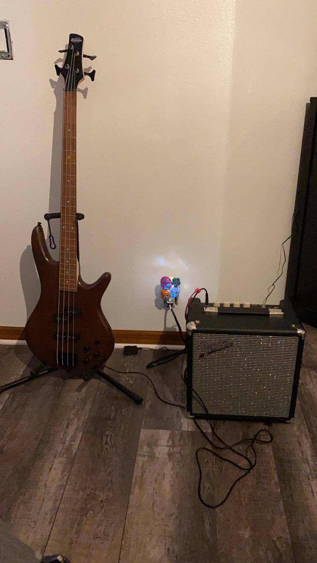 Fender Rumble 15 V3 Bass Guitar Amplifier, 15W Amp, Combo Amp, 2Yr Warranty customer photo 1