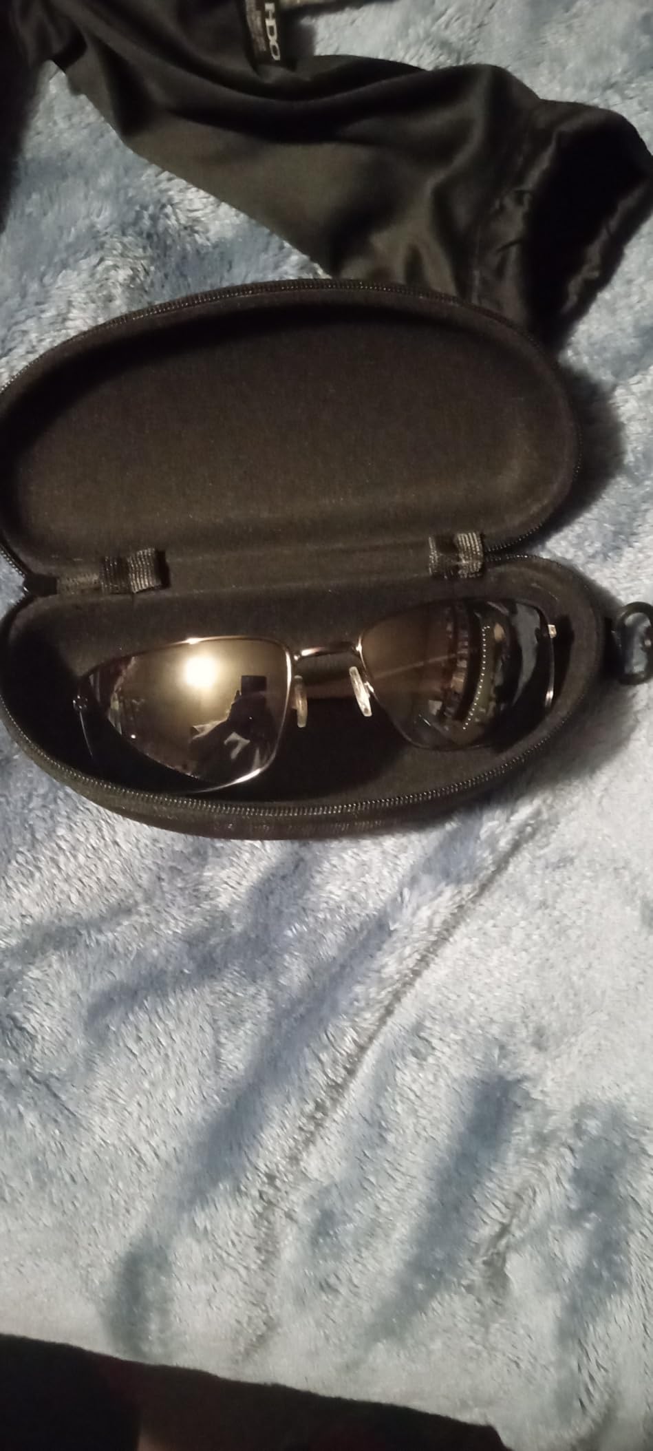 Oakley Men's OO4075 Square Wire Rectangular Metal Sunglasses customer photo 2