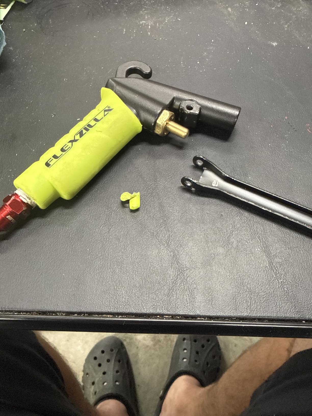 Flexzilla X1 Blow Gun Kit, 10-Piece, ZillaGreen - AG1500FZKIT customer photo 2