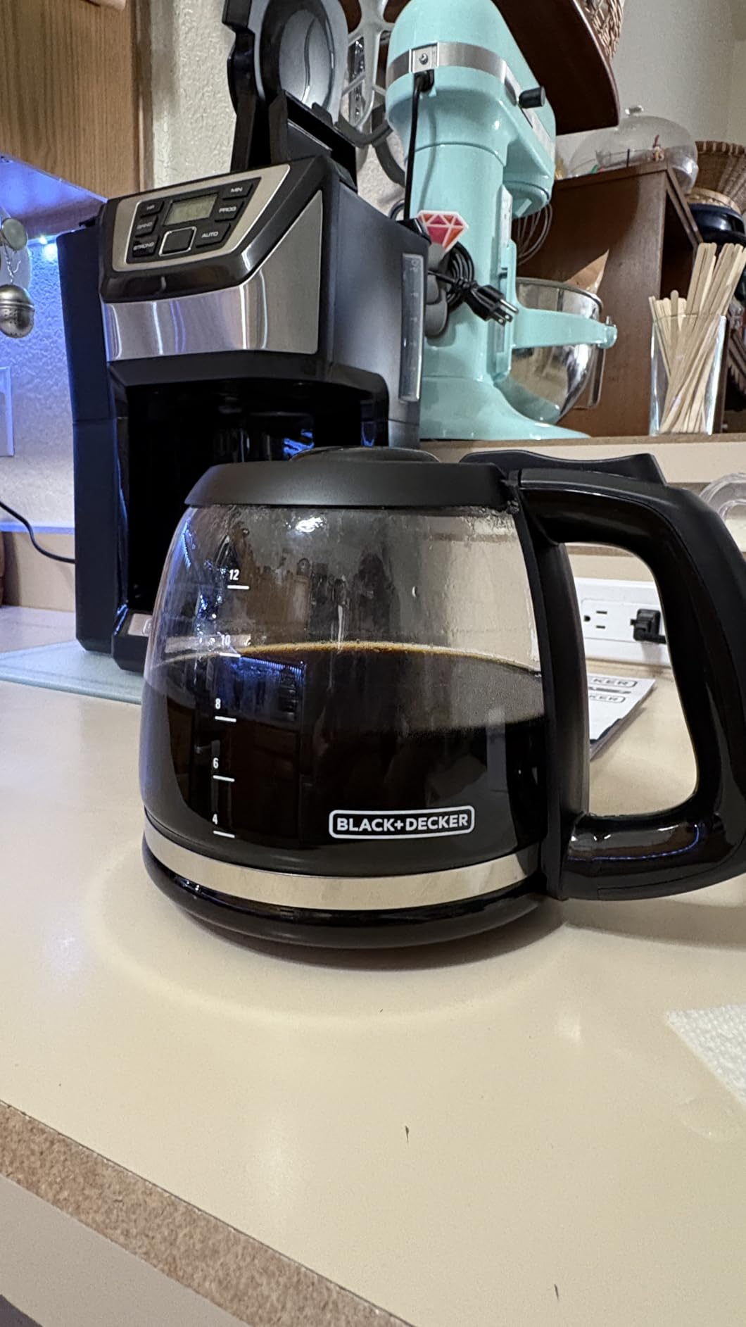 BLACK+DECKER 12-Cup Grind and Brew Coffee Maker customer photo 1